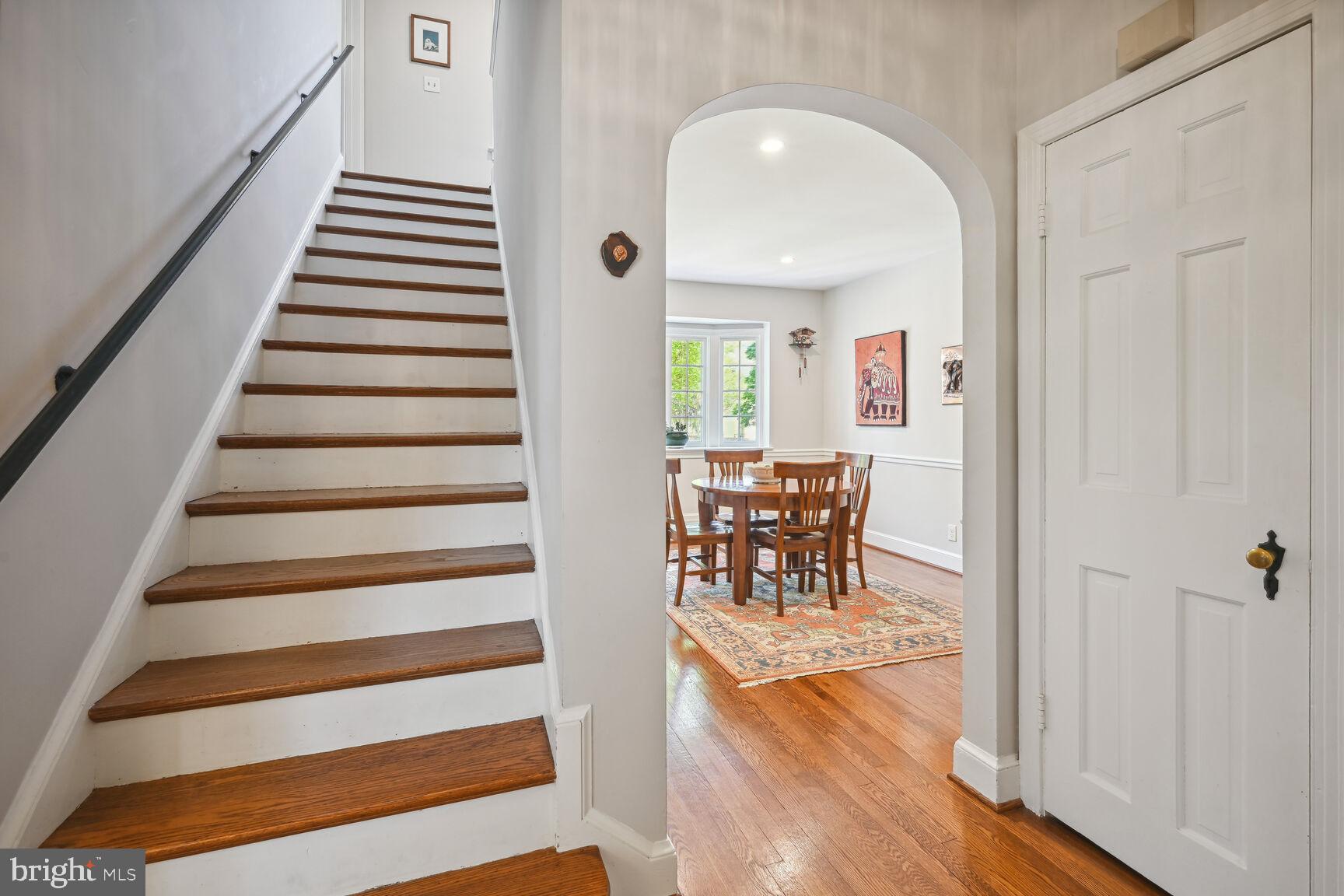 4353 Verplanck Pl NW