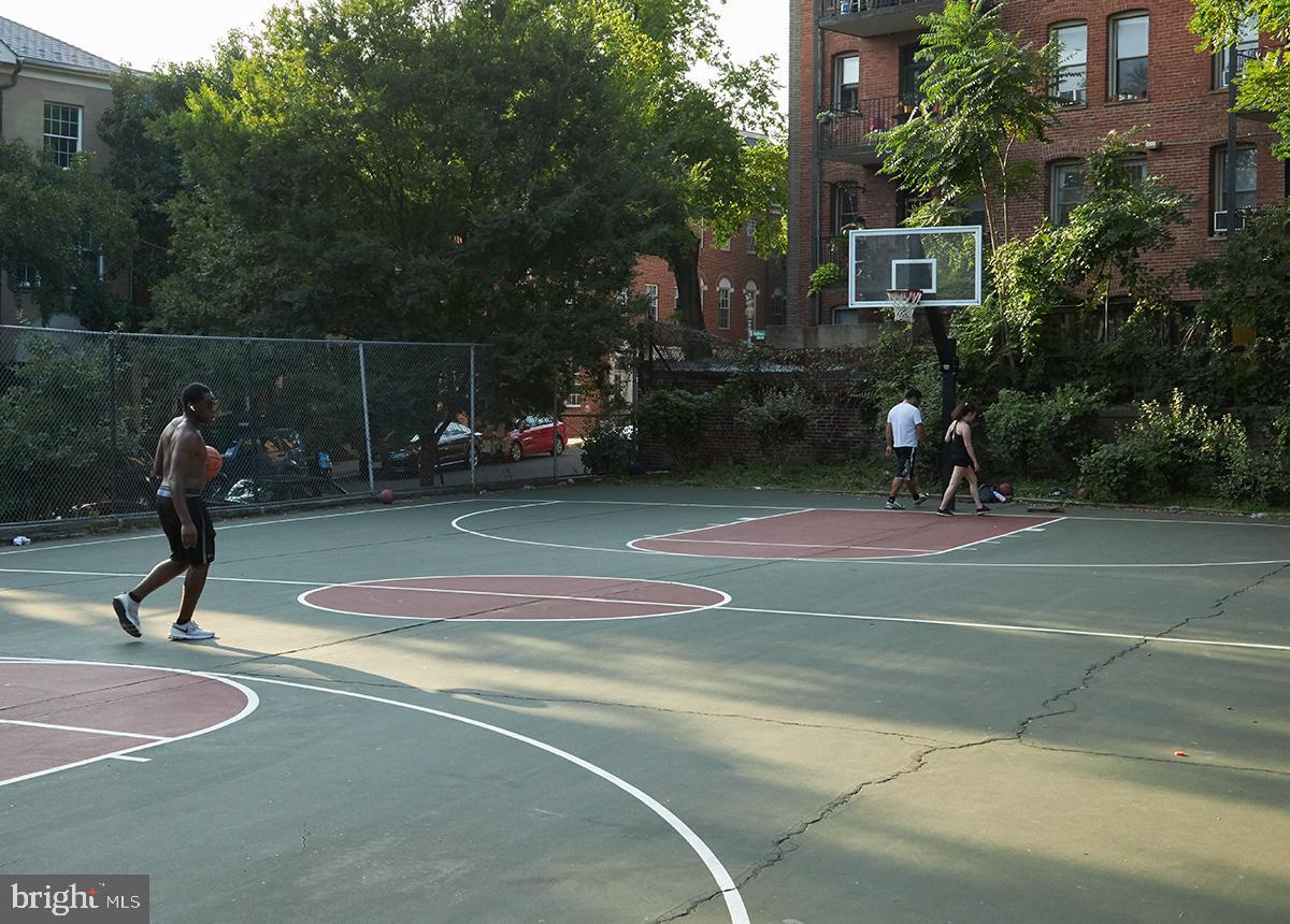 2853 Ontario Rd NW #508