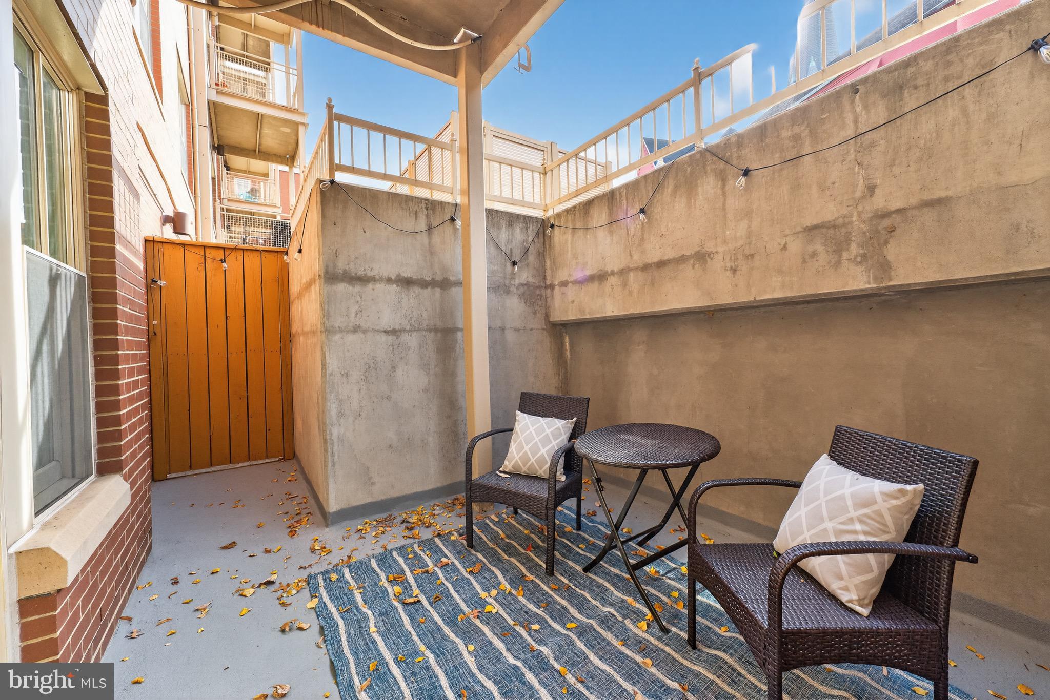 1210 R STREET NW B14