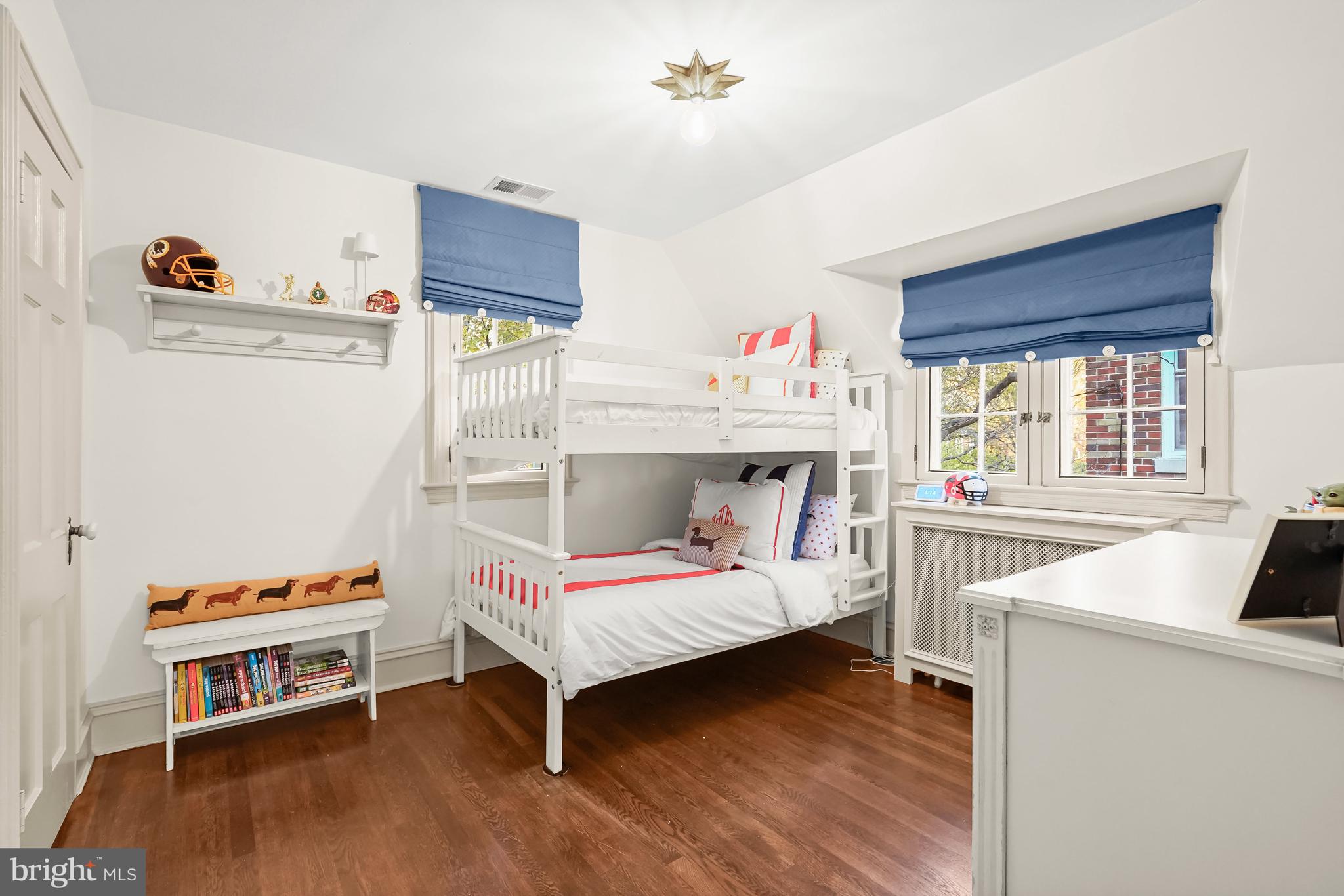 4922 ALBEMARLE STREET NW