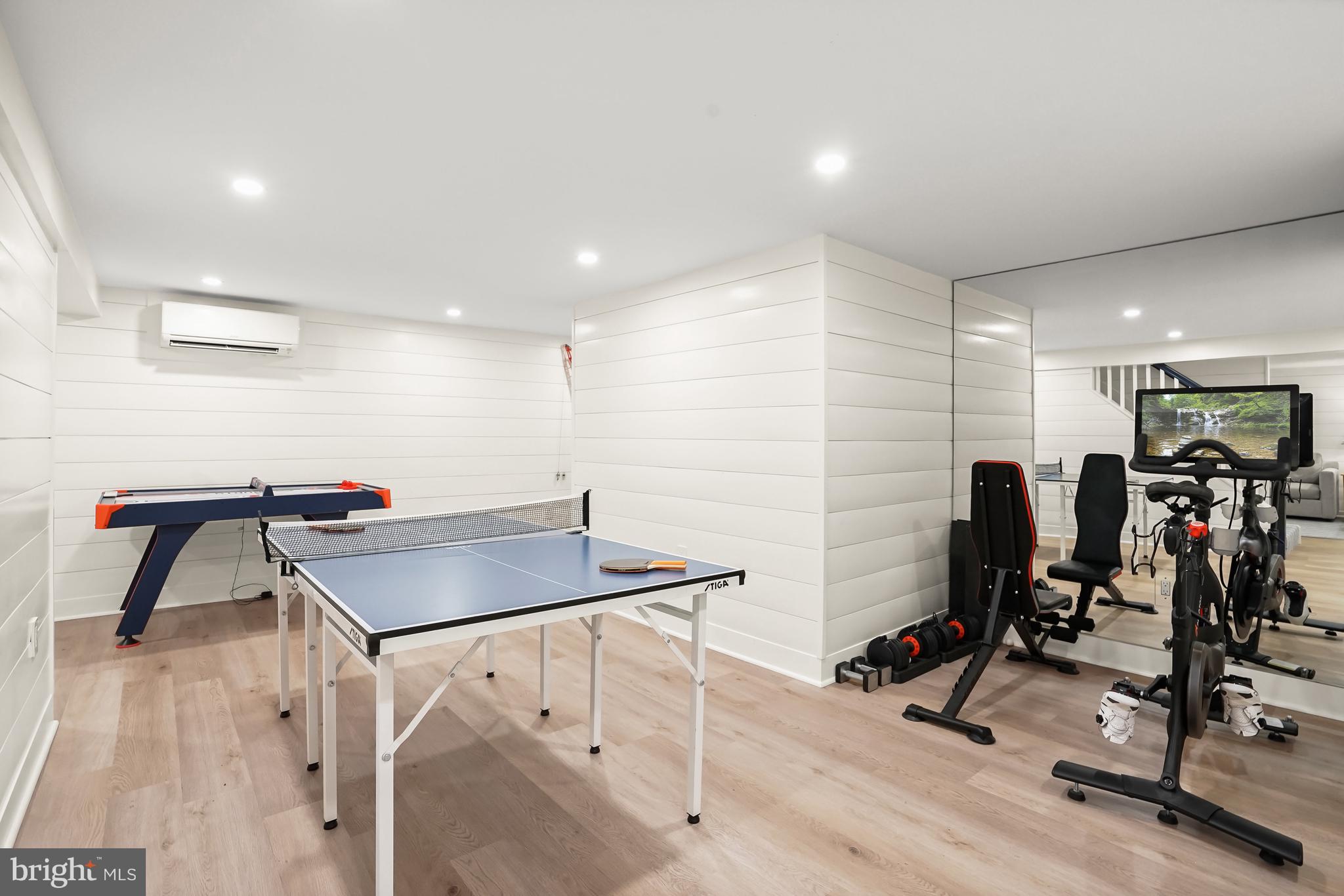 4922 ALBEMARLE STREET NW