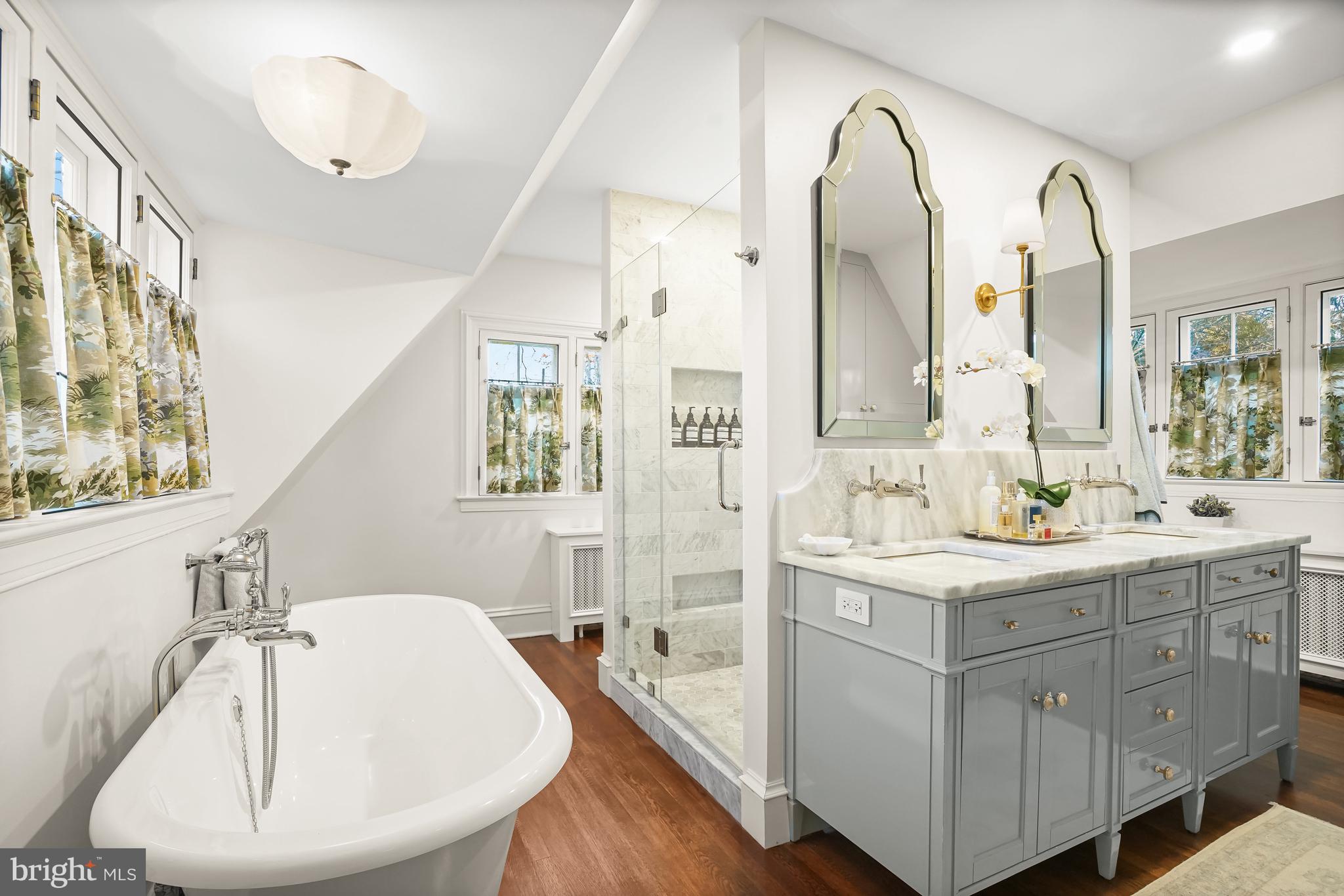 4922 ALBEMARLE STREET NW