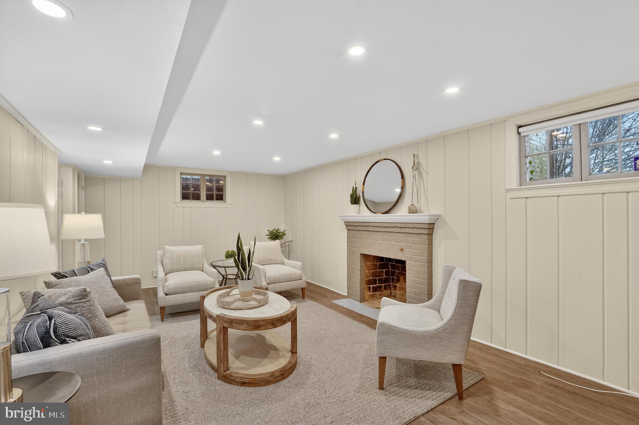 4353 VERPLANCK PLACE NW