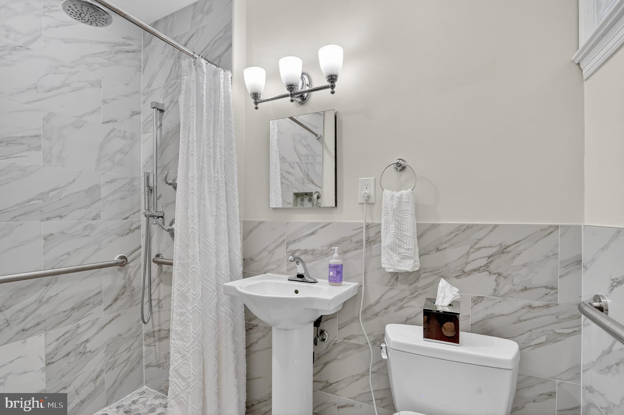 4353 VERPLANCK PLACE NW