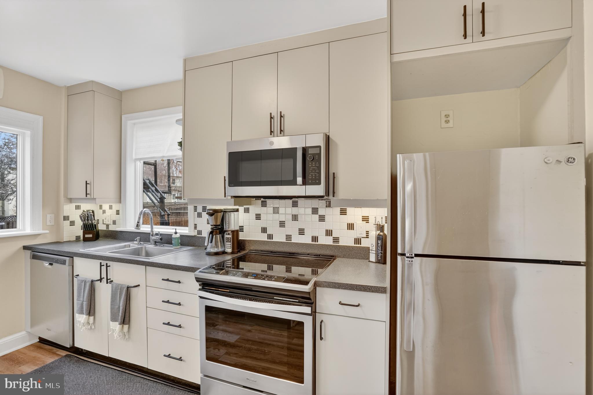 4353 VERPLANCK PLACE NW