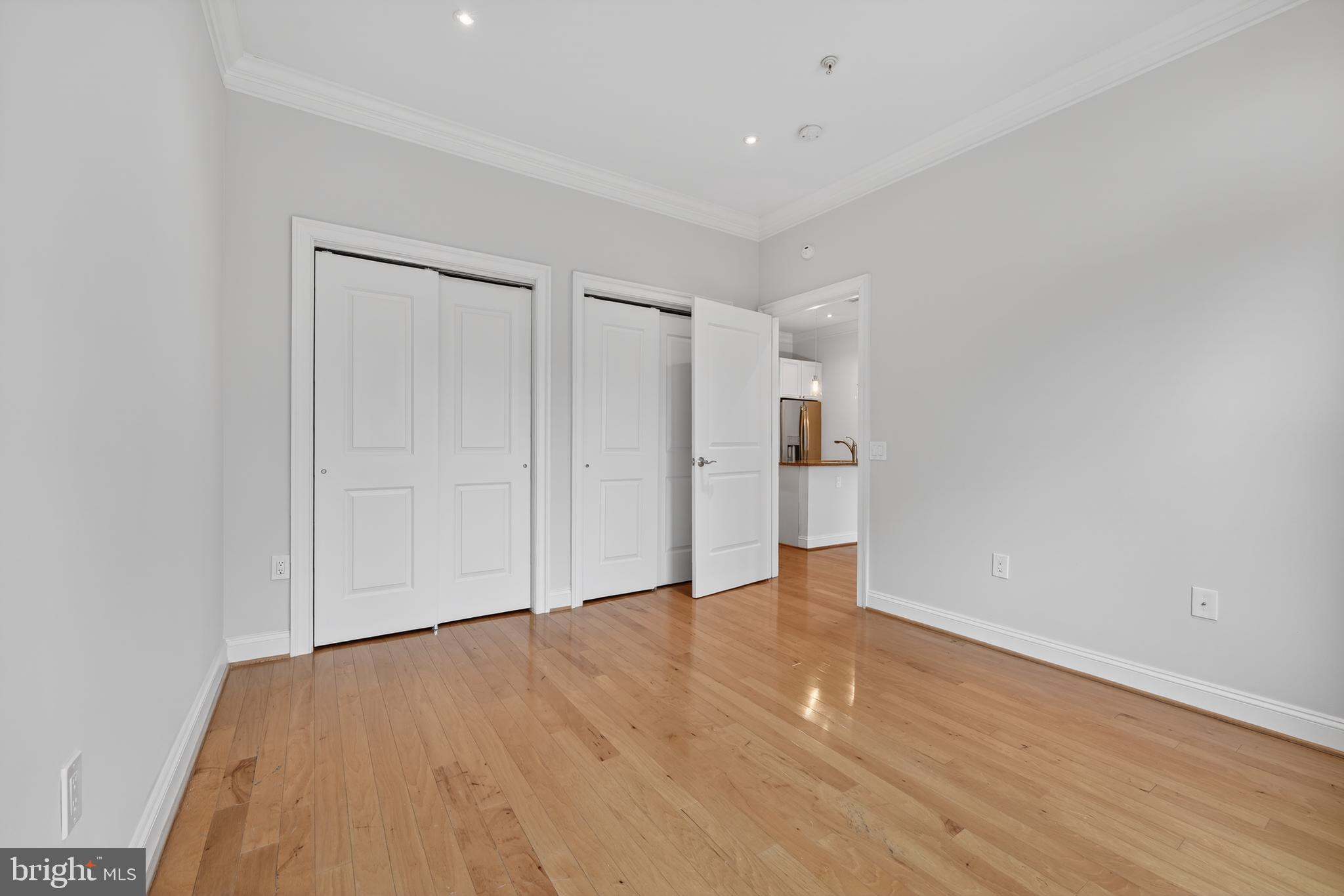 1210 R STREET NW 215