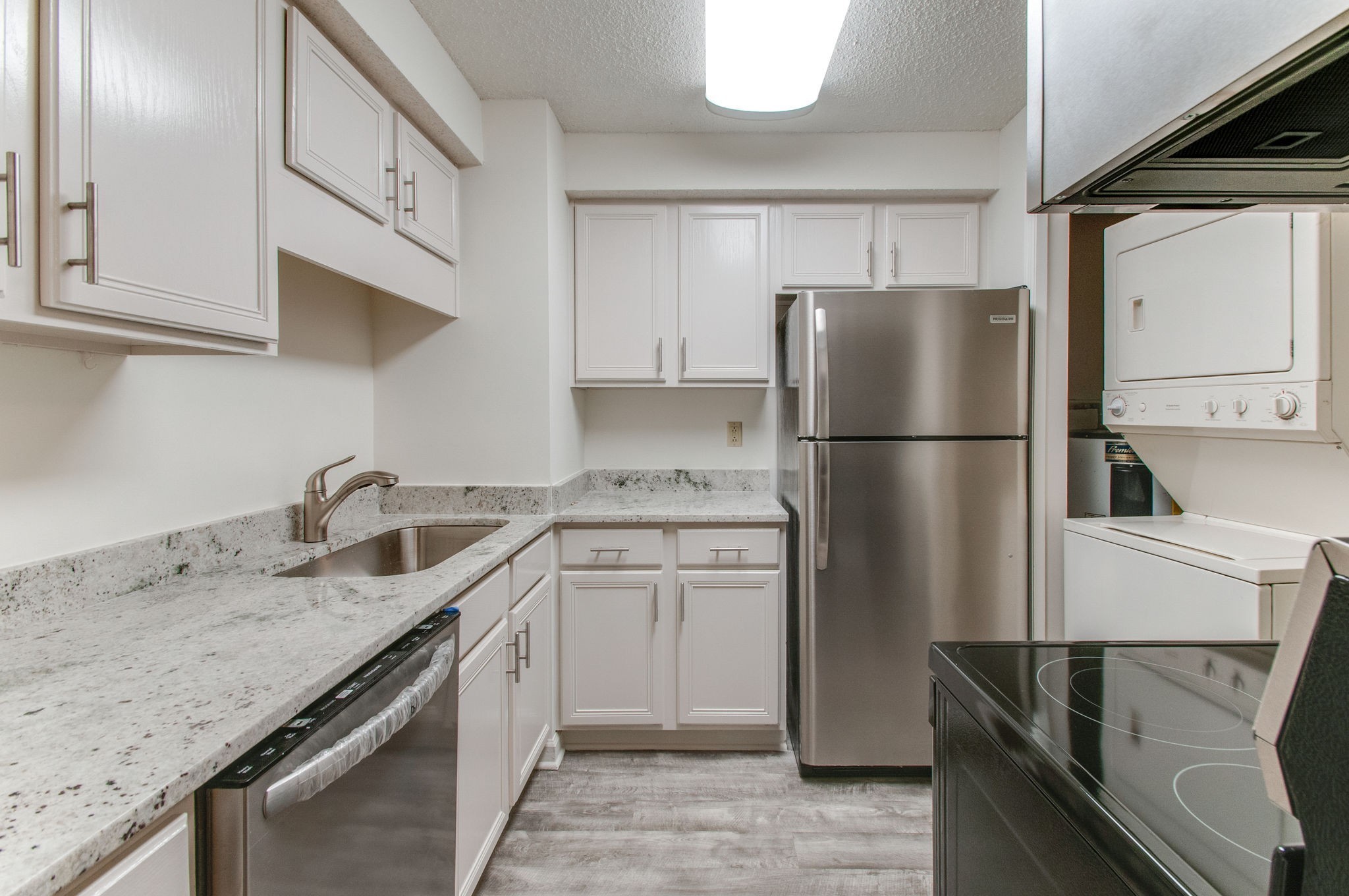2325 Elliston Pl Unit: 303