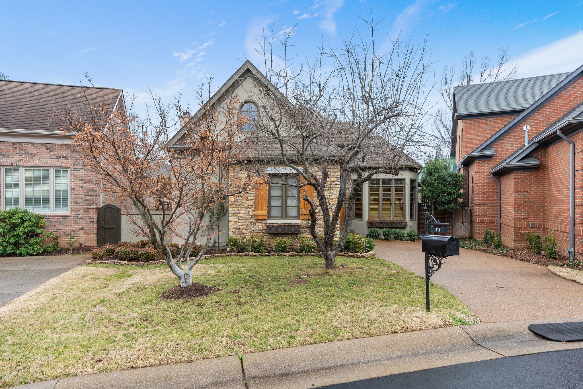 417 Prestwick Ct