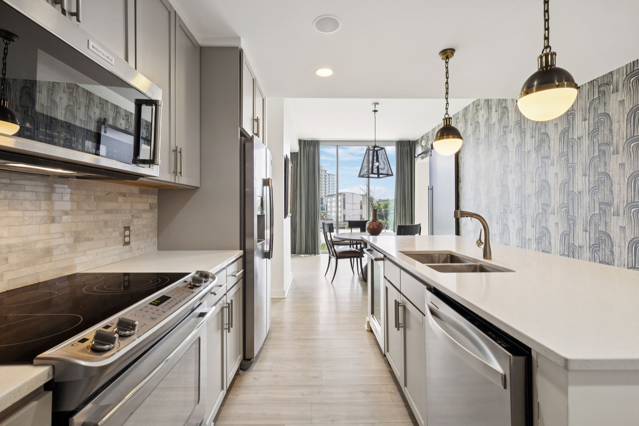 1212 Laurel St Unit: 302