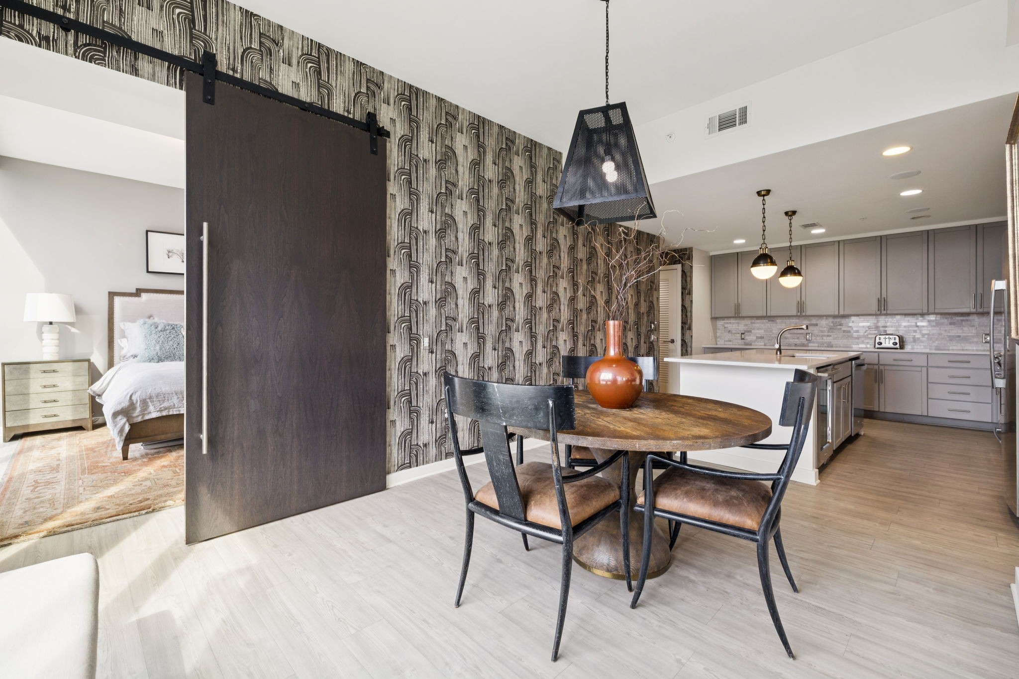1212 Laurel St Unit: 302