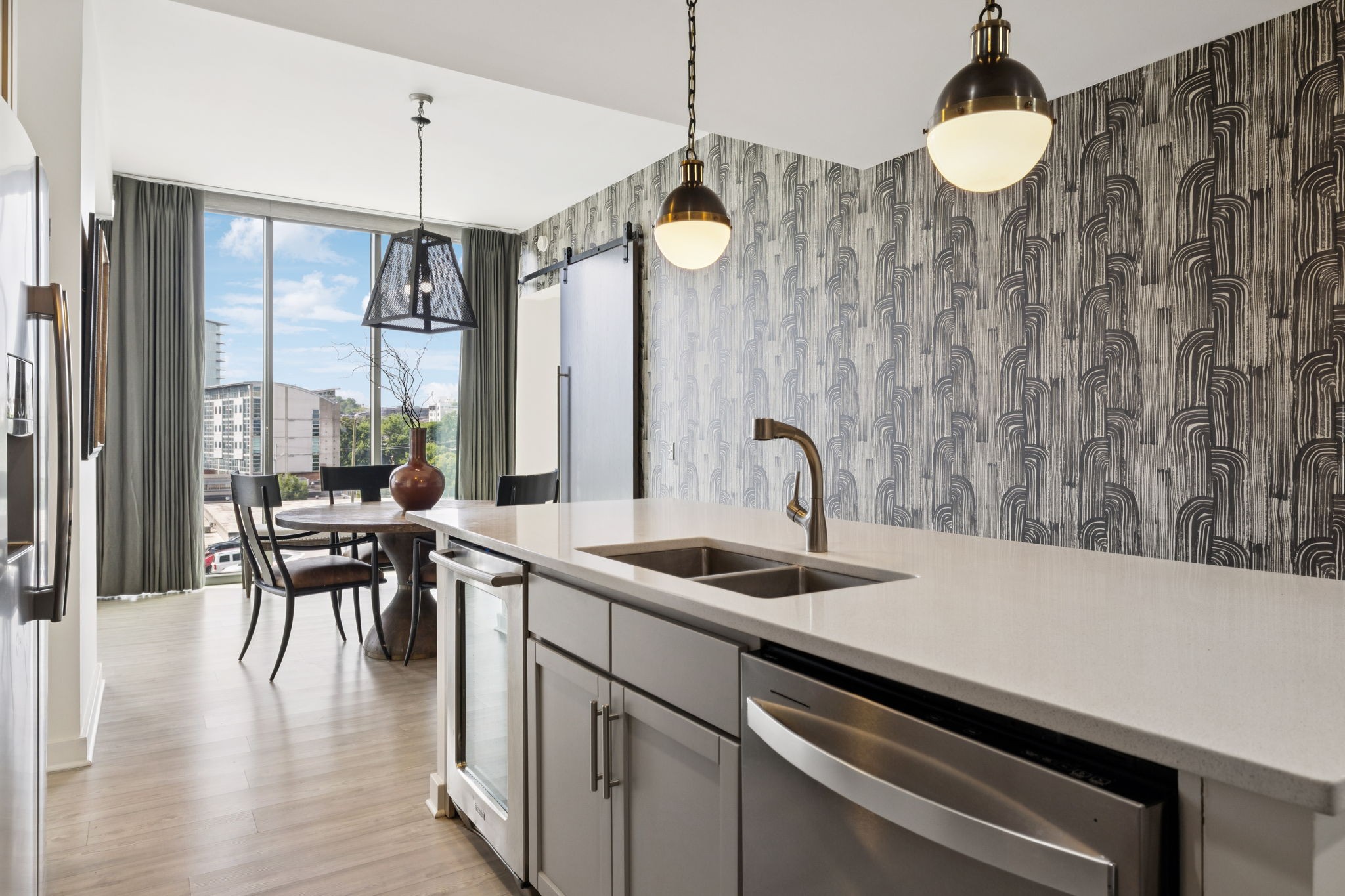 1212 Laurel St Unit: 302