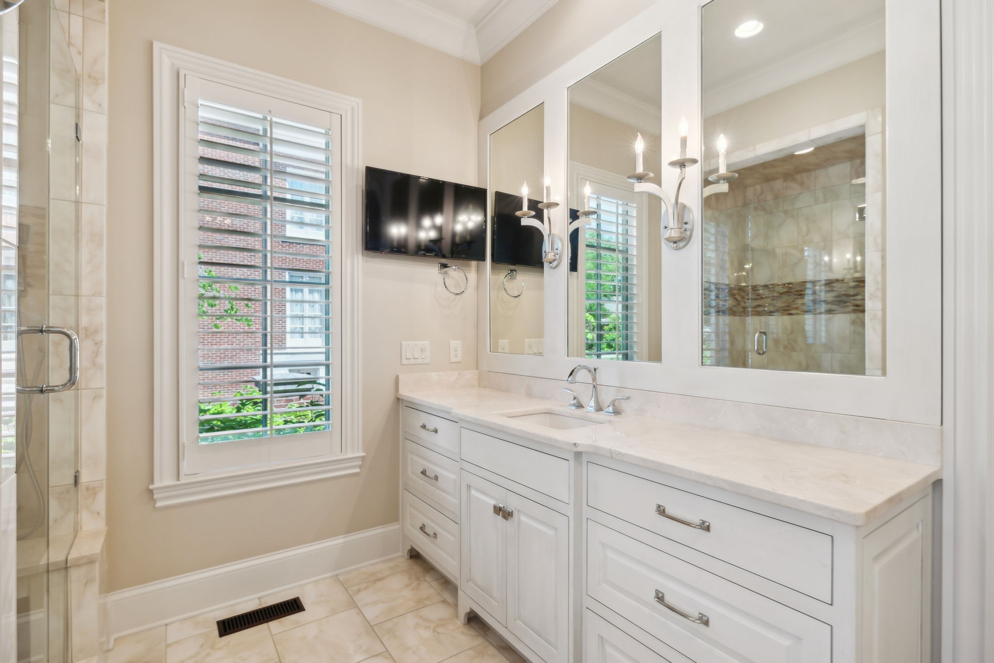 114 Middleton Cir