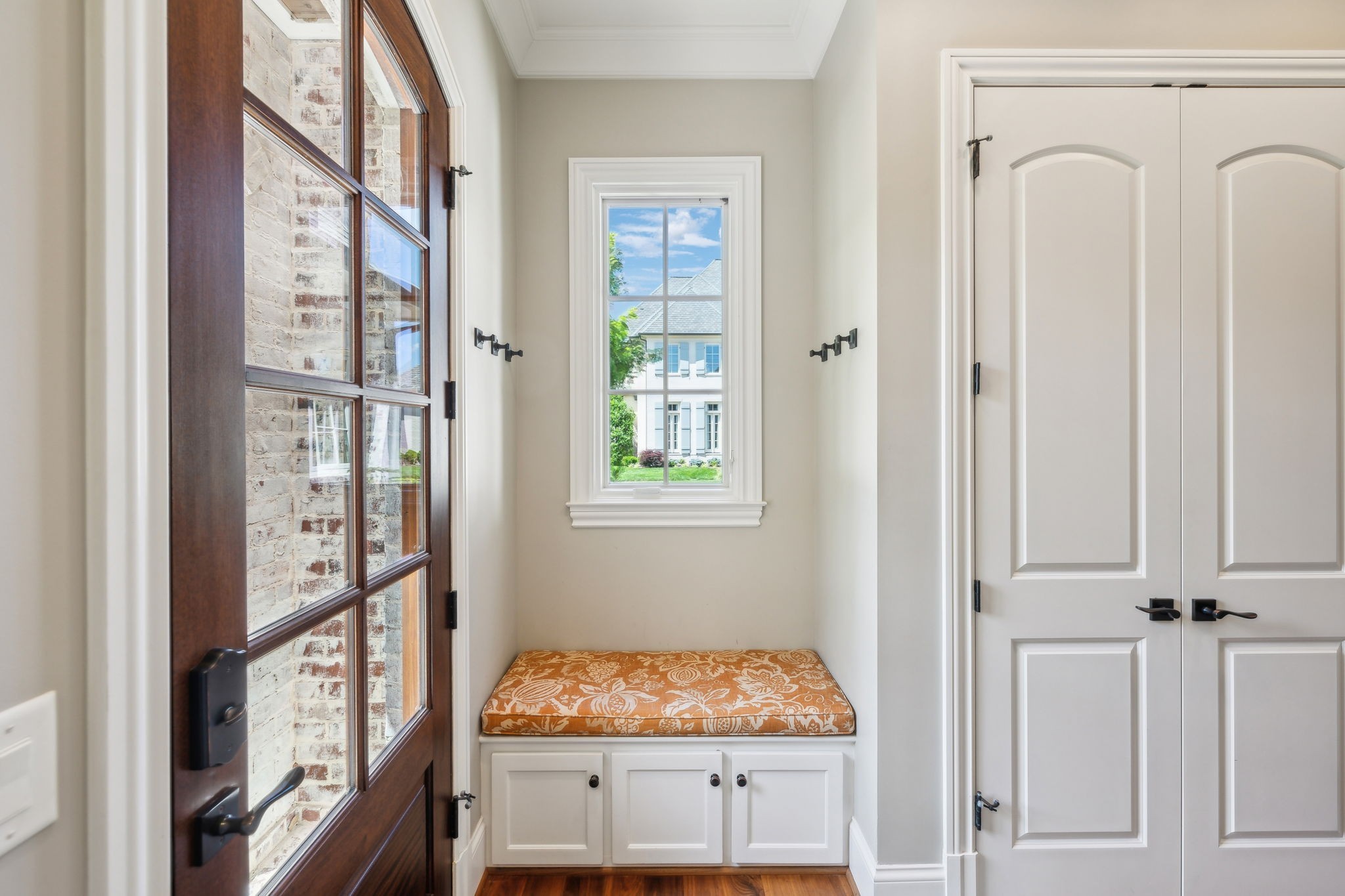 114 Middleton Cir