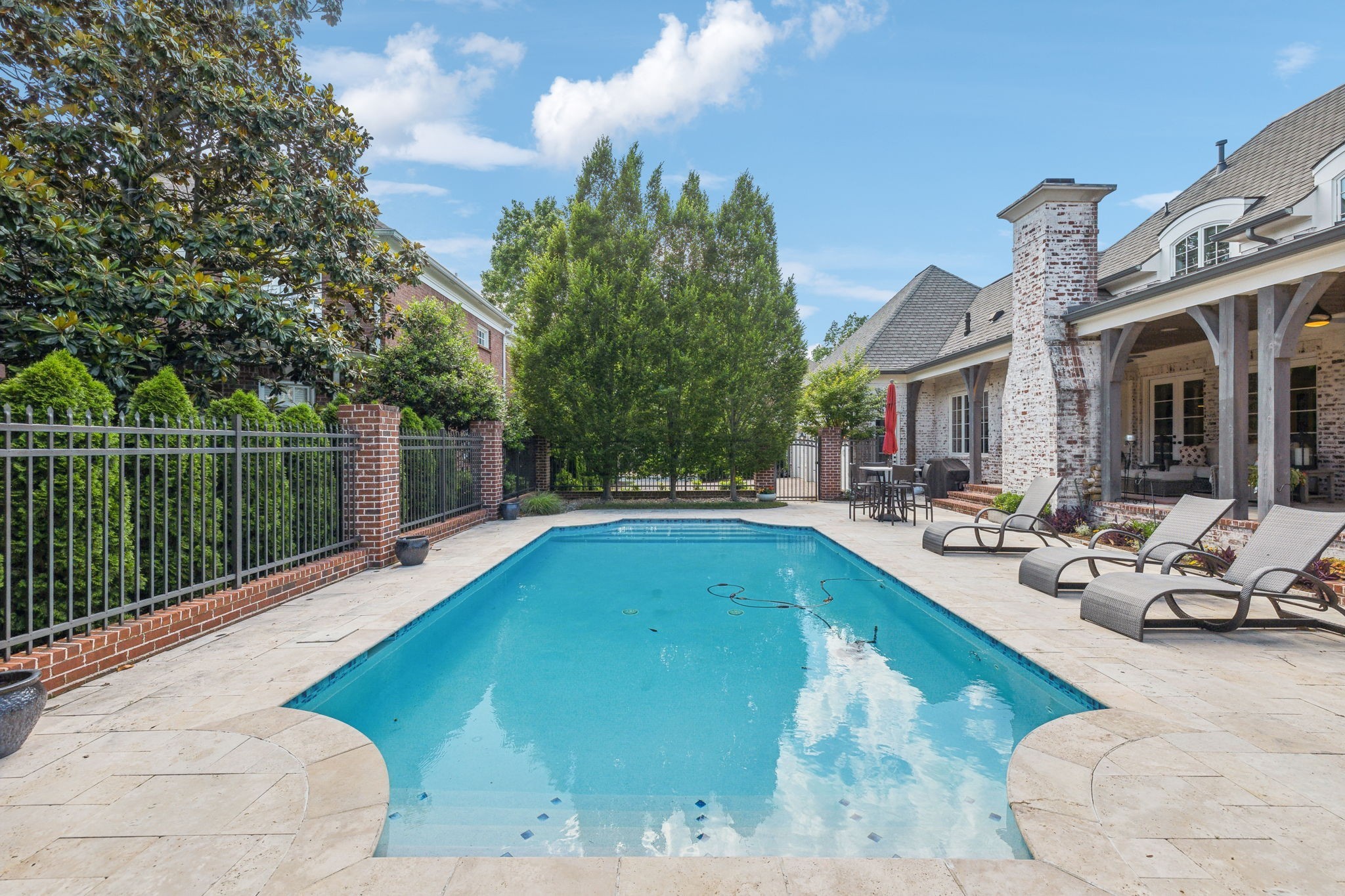 114 Middleton Cir