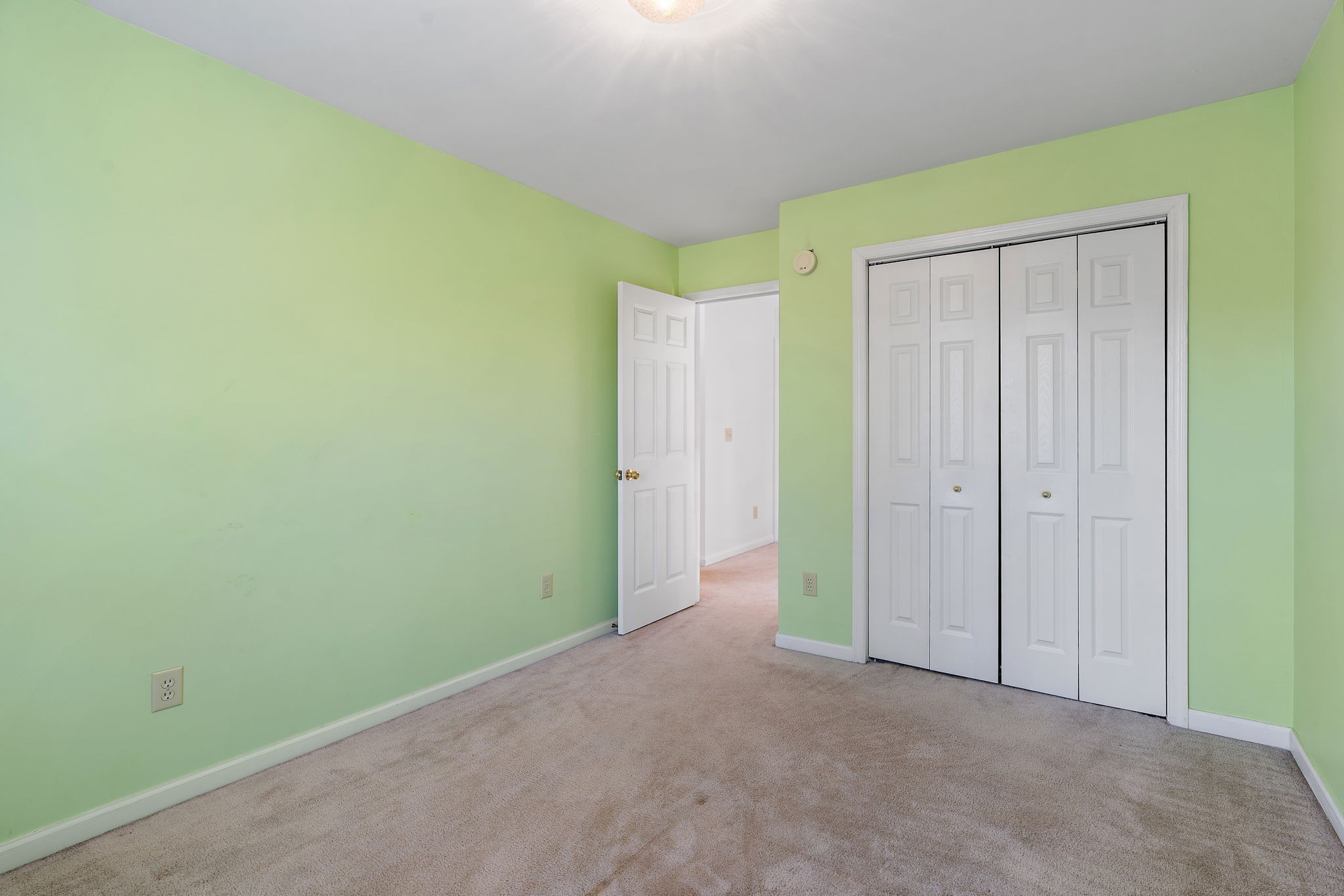 817 Cedar Crest Dr