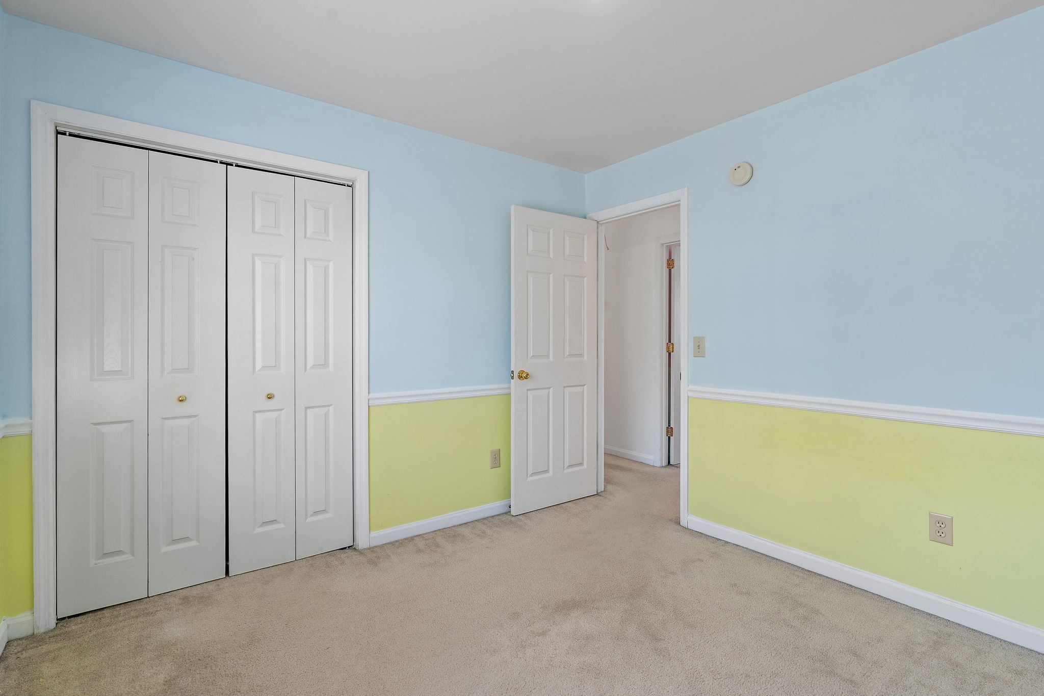 817 Cedar Crest Dr