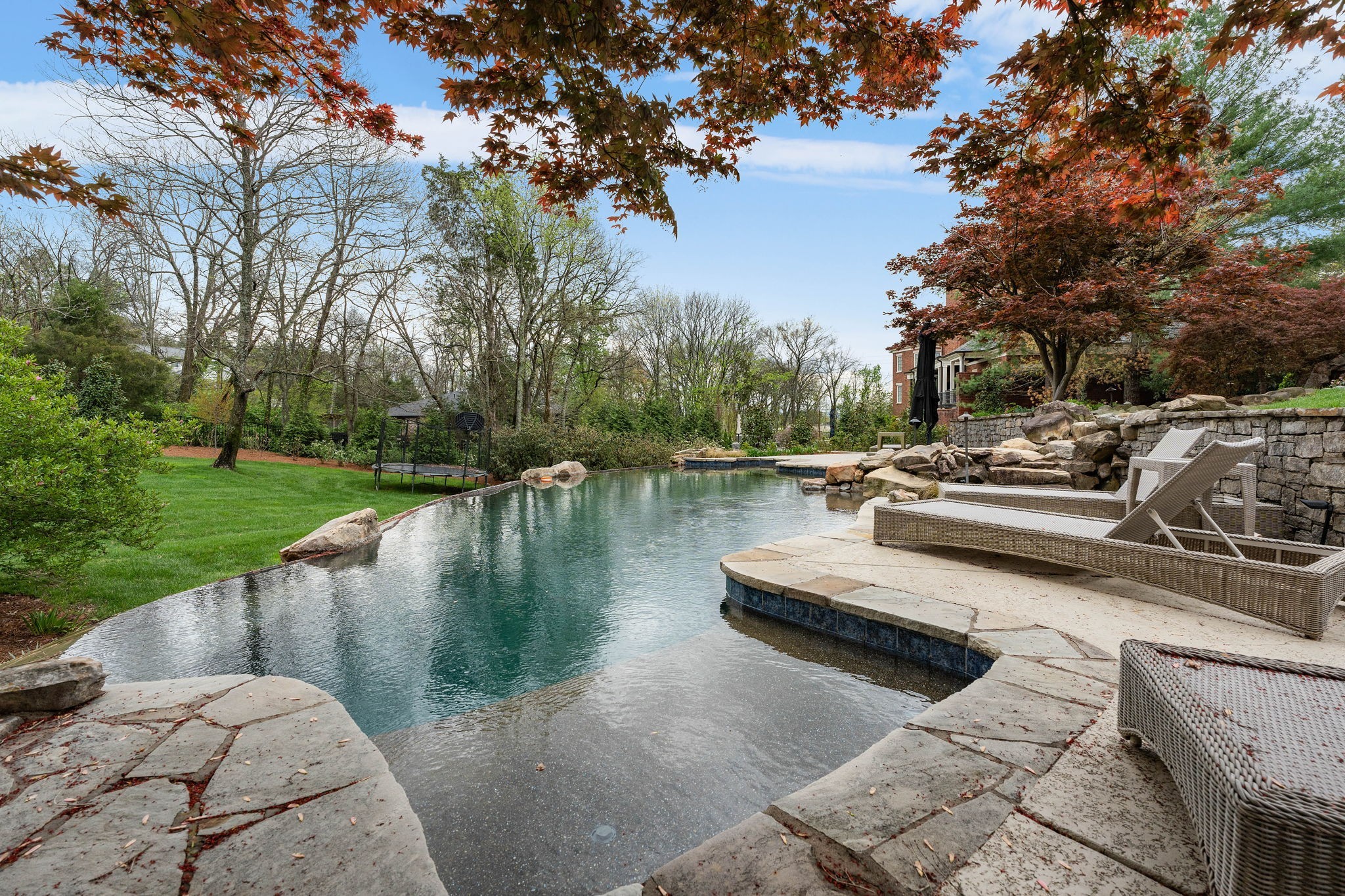 110 Woodward Hills Pl