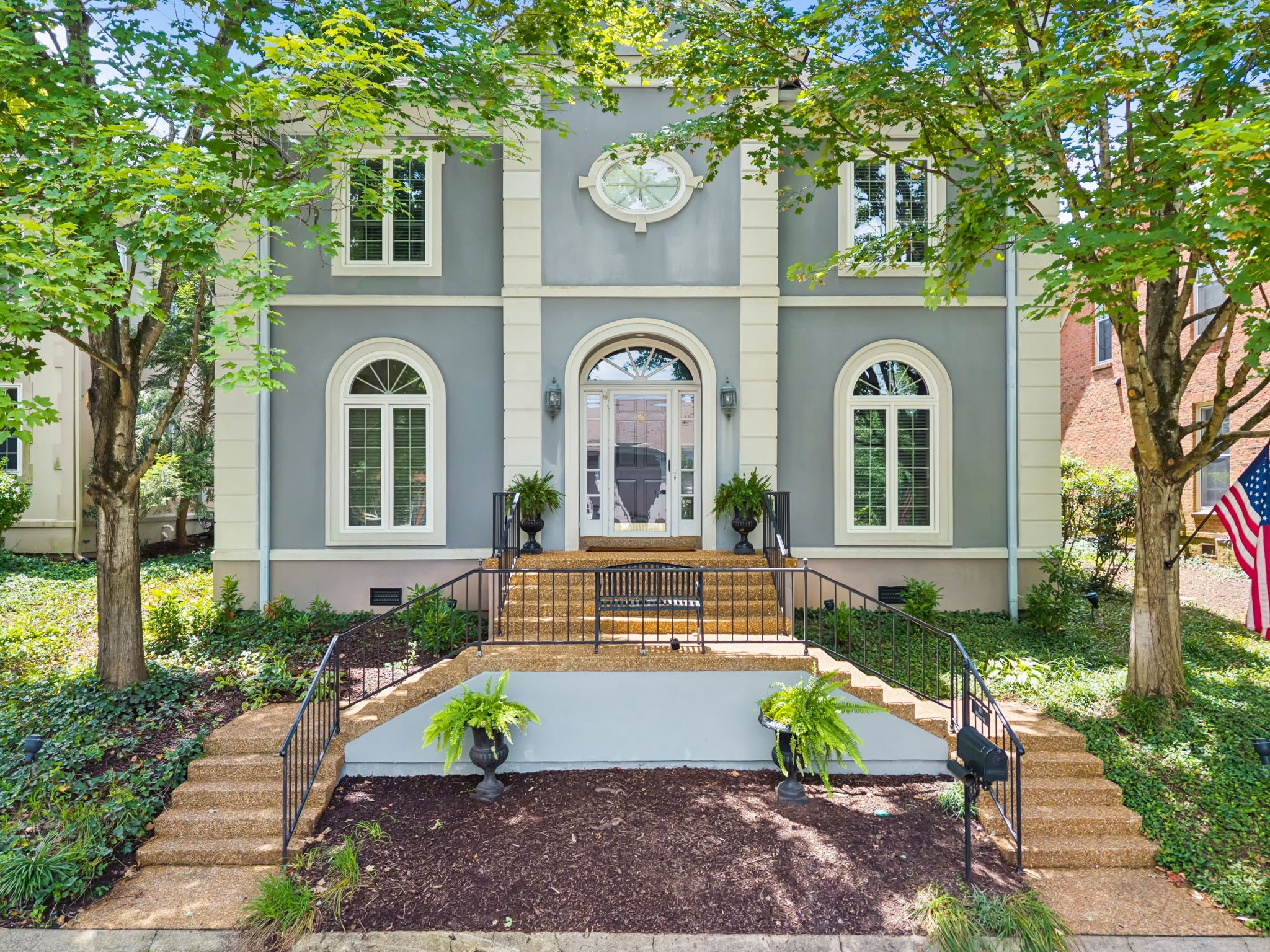 501 Belgrave Park