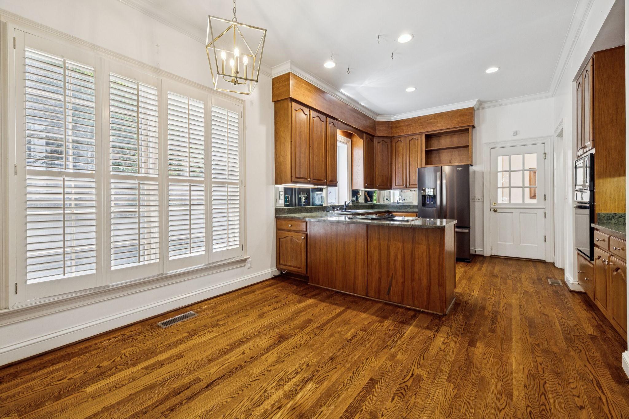 501 Belgrave Park