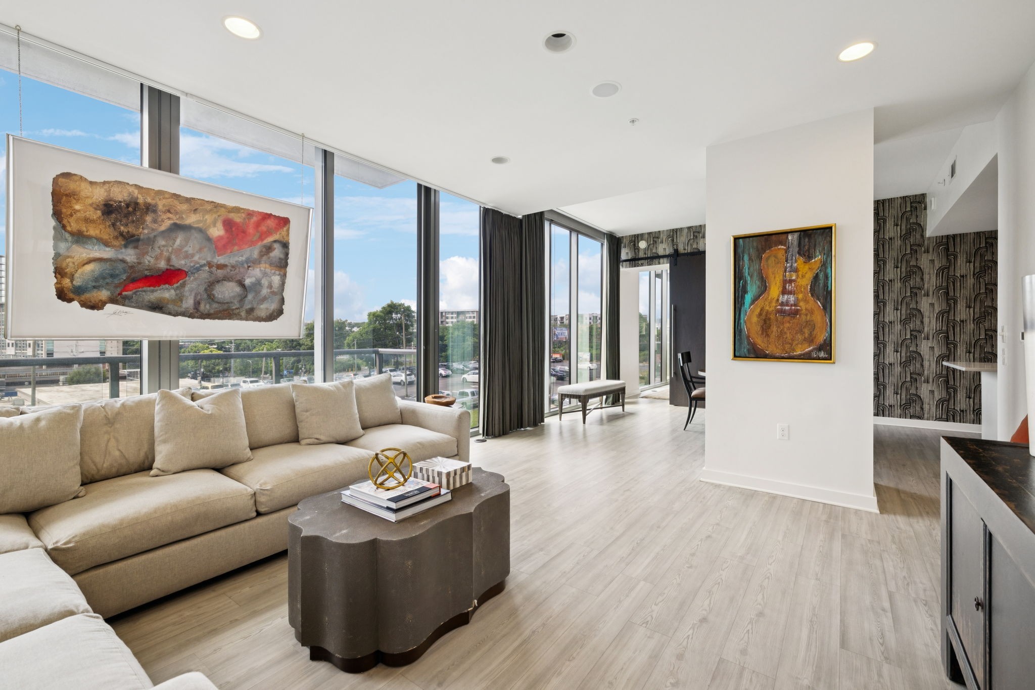 1212 Laurel St Unit: 302