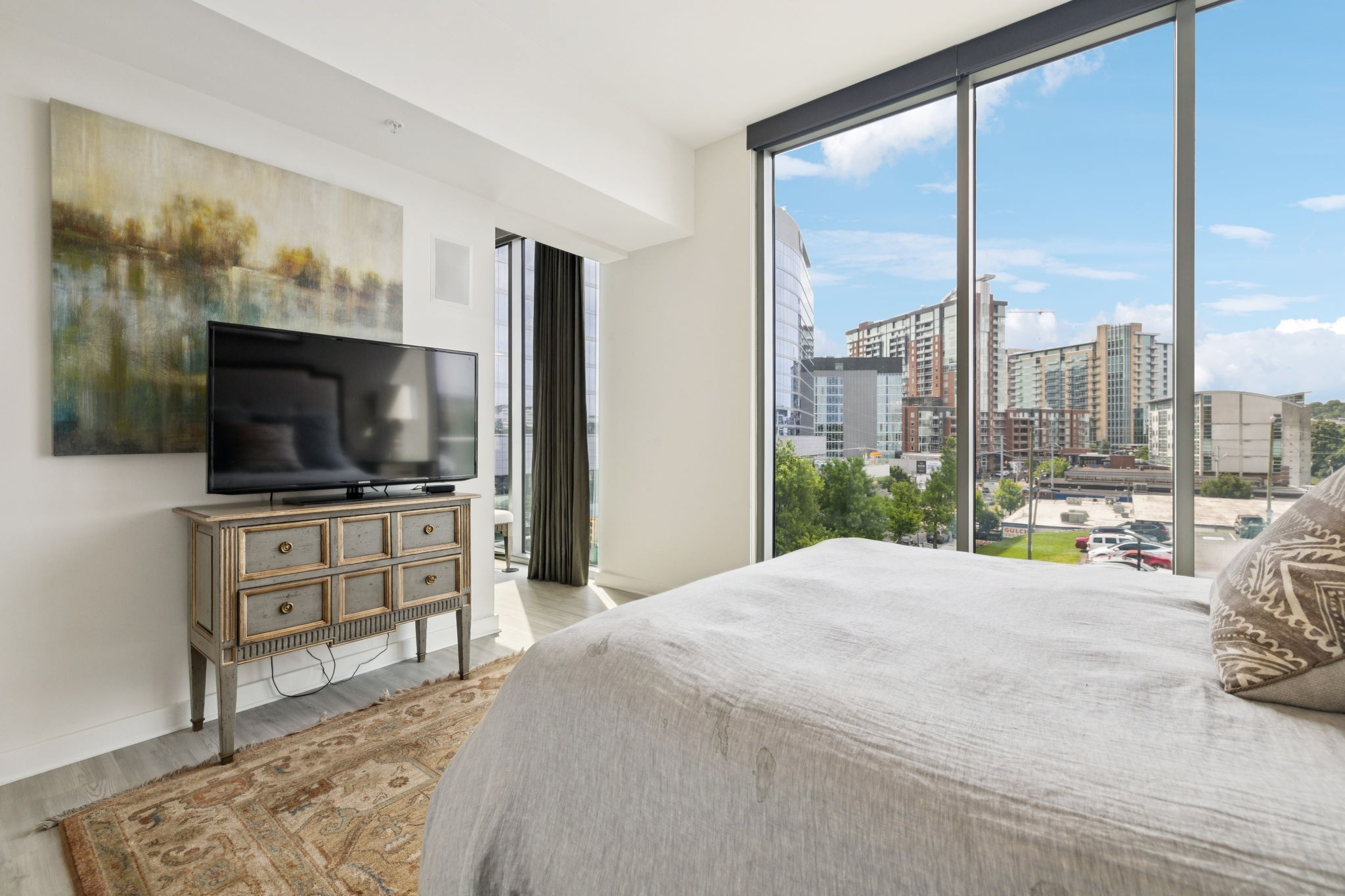 1212 Laurel St Unit: 302