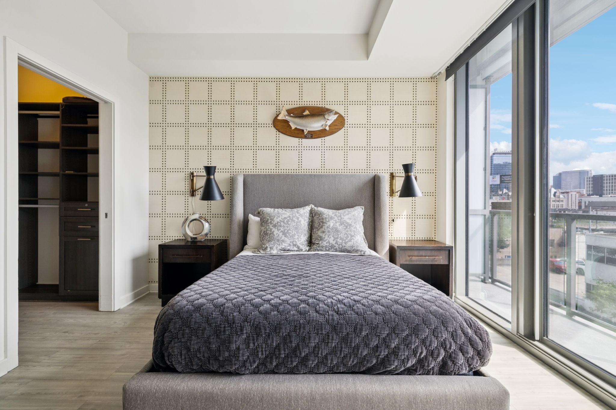 1212 Laurel St Unit: 302