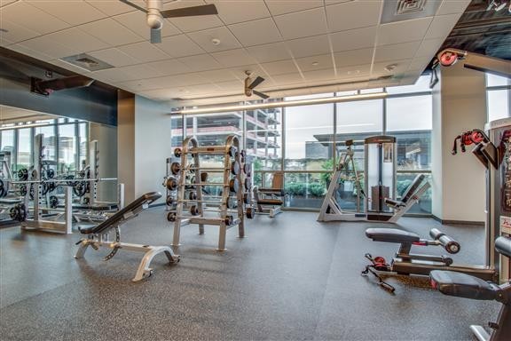 1212 Laurel St Unit: 302