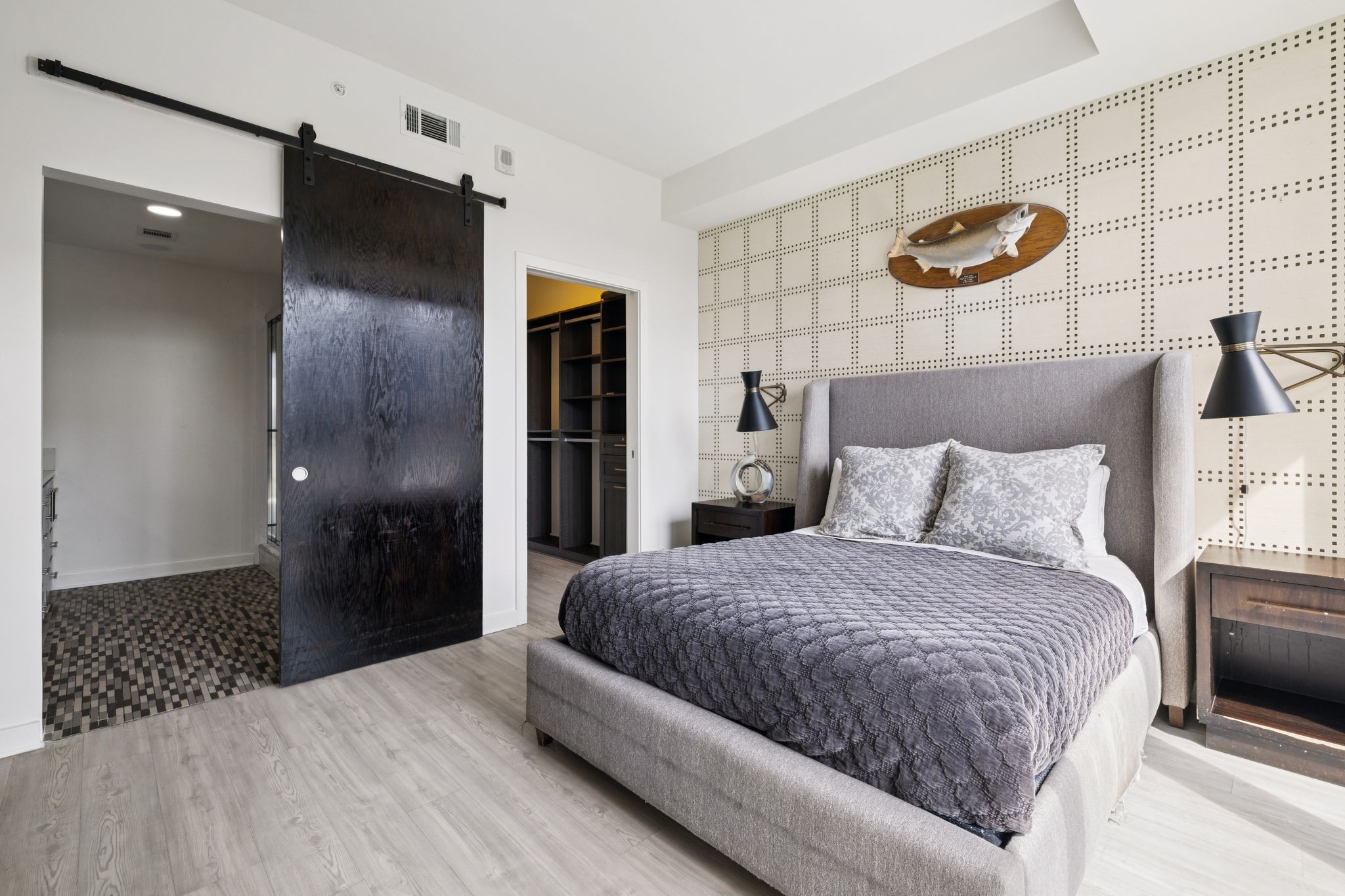 1212 Laurel St Unit: 302