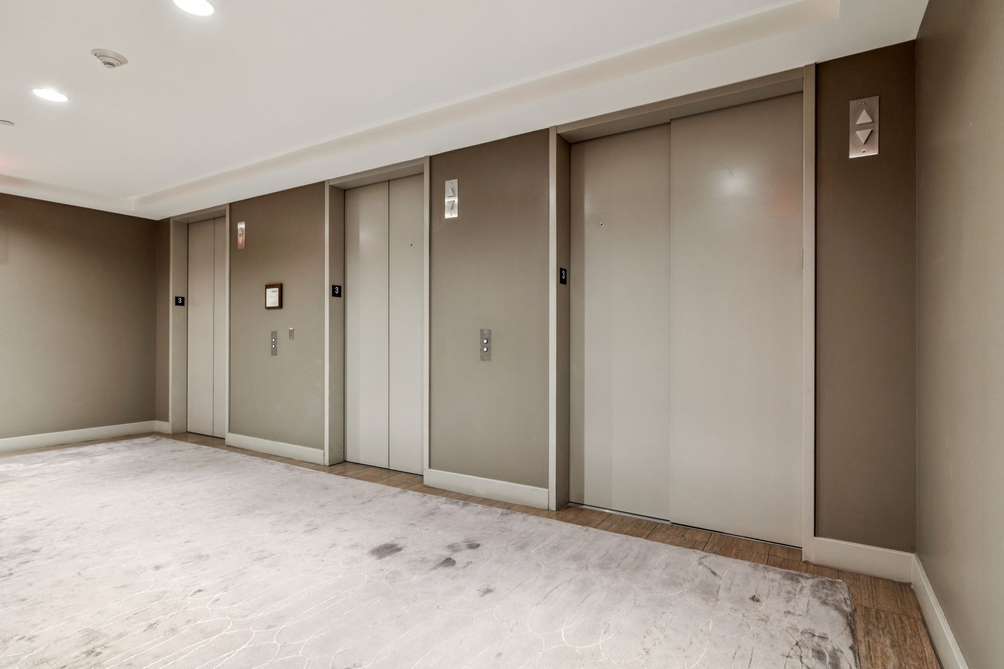 1212 Laurel St Unit: 302