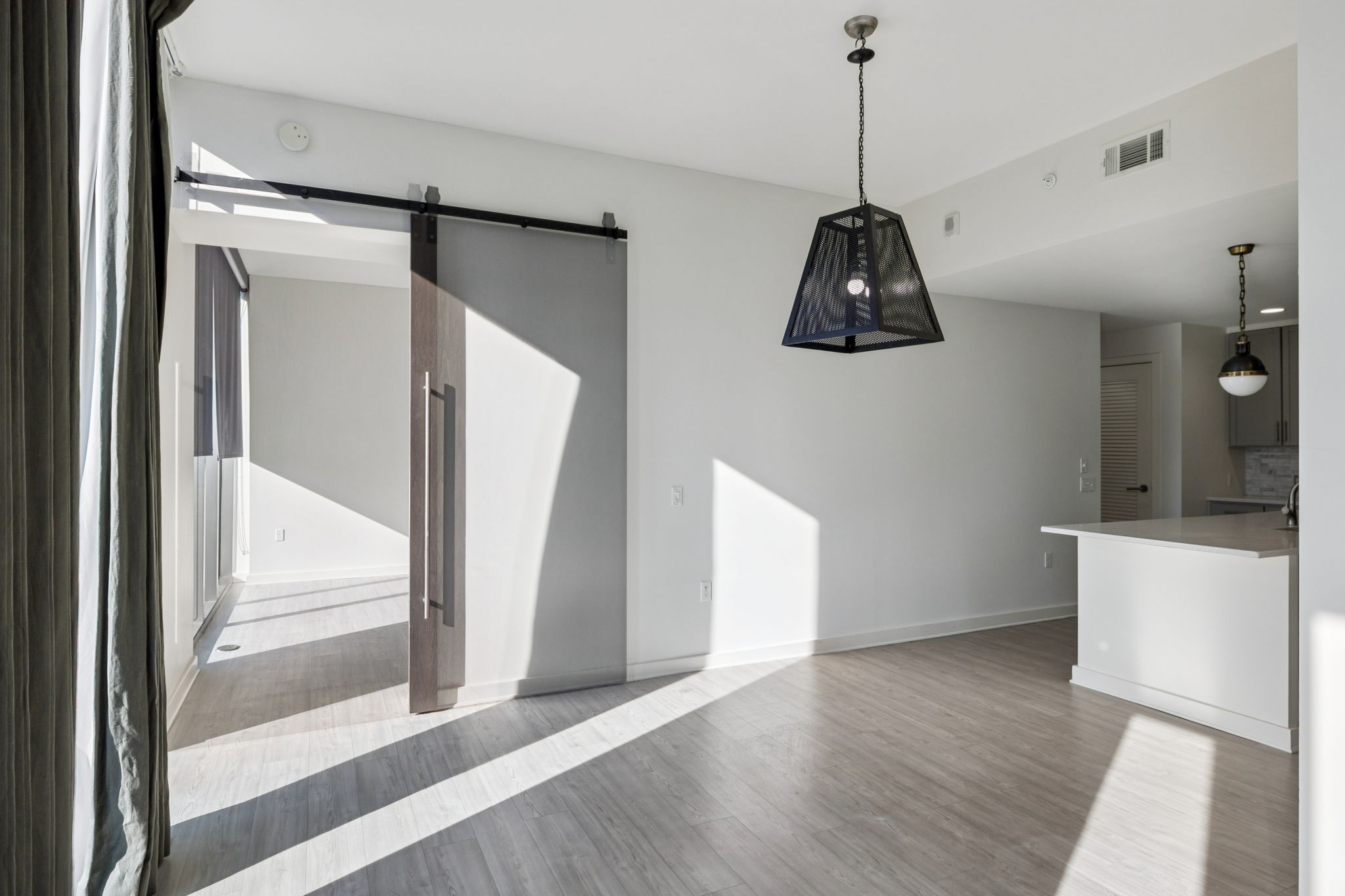 1212 Laurel St Unit: 302