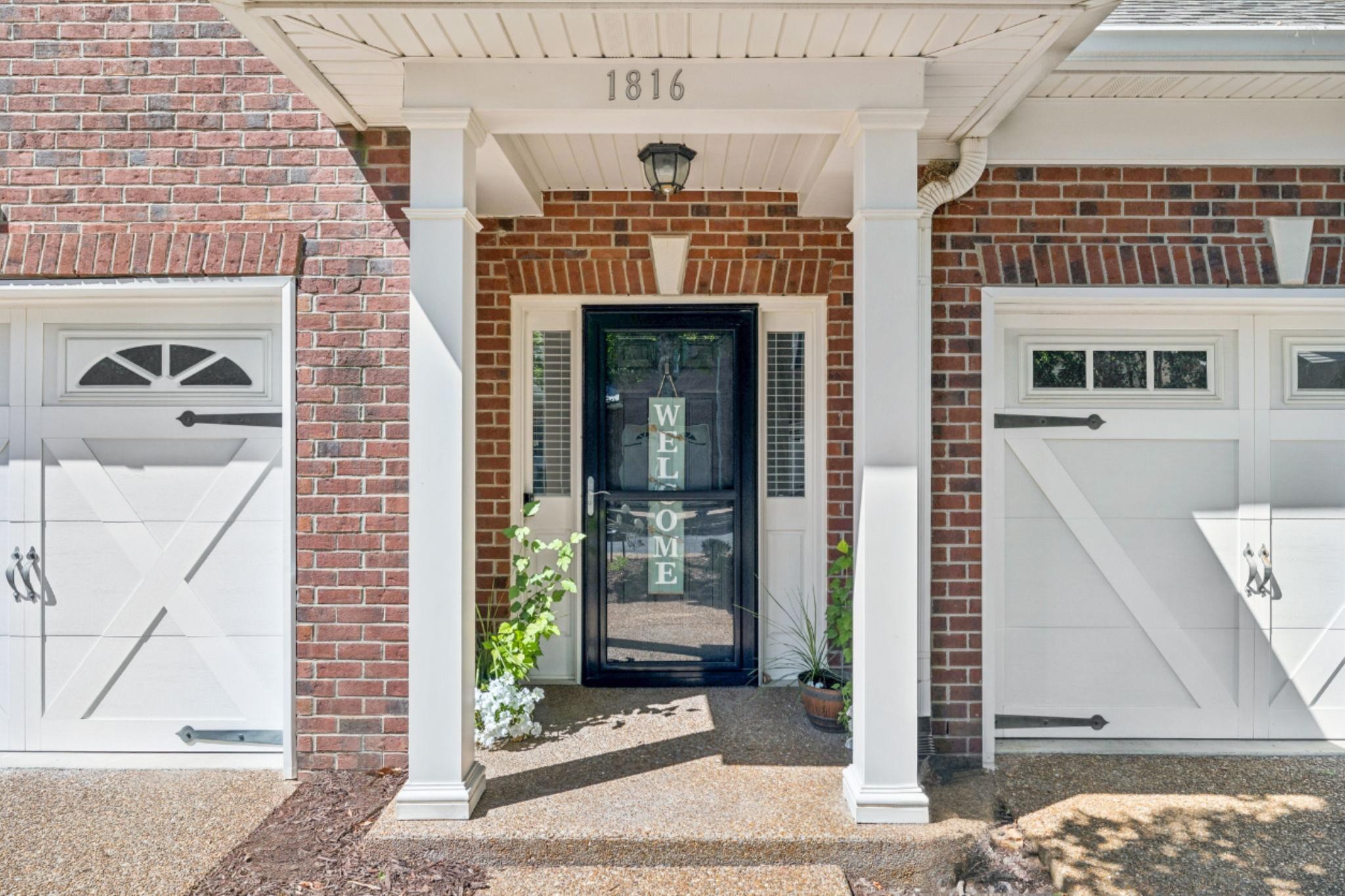 1816 Brentwood Pointe