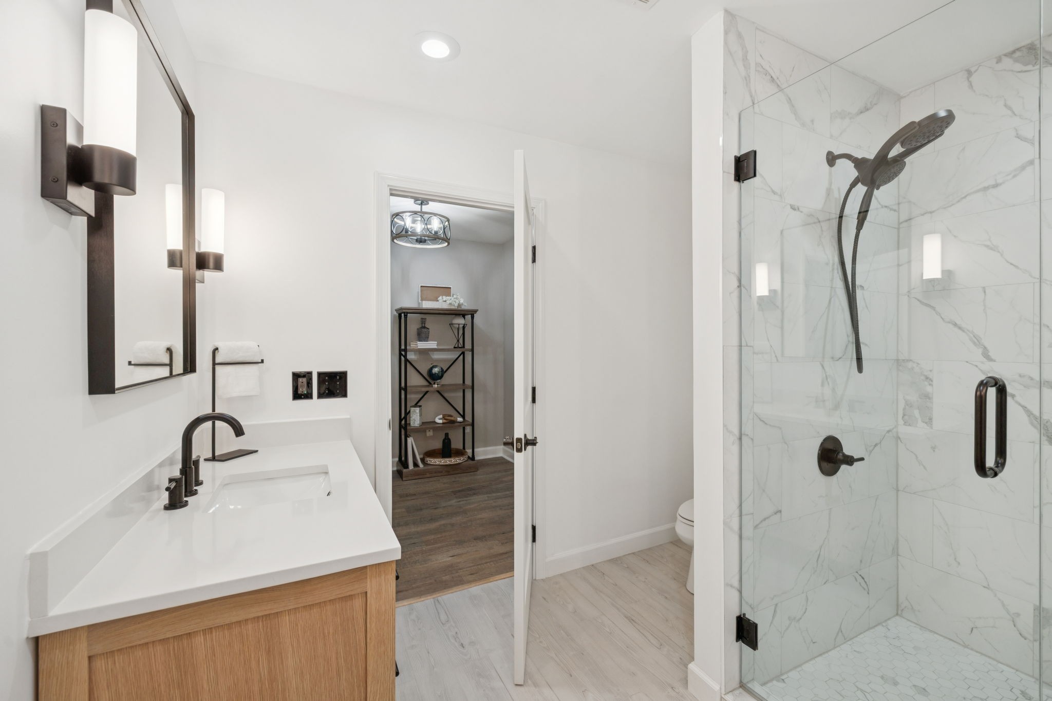 1816 Brentwood Pointe