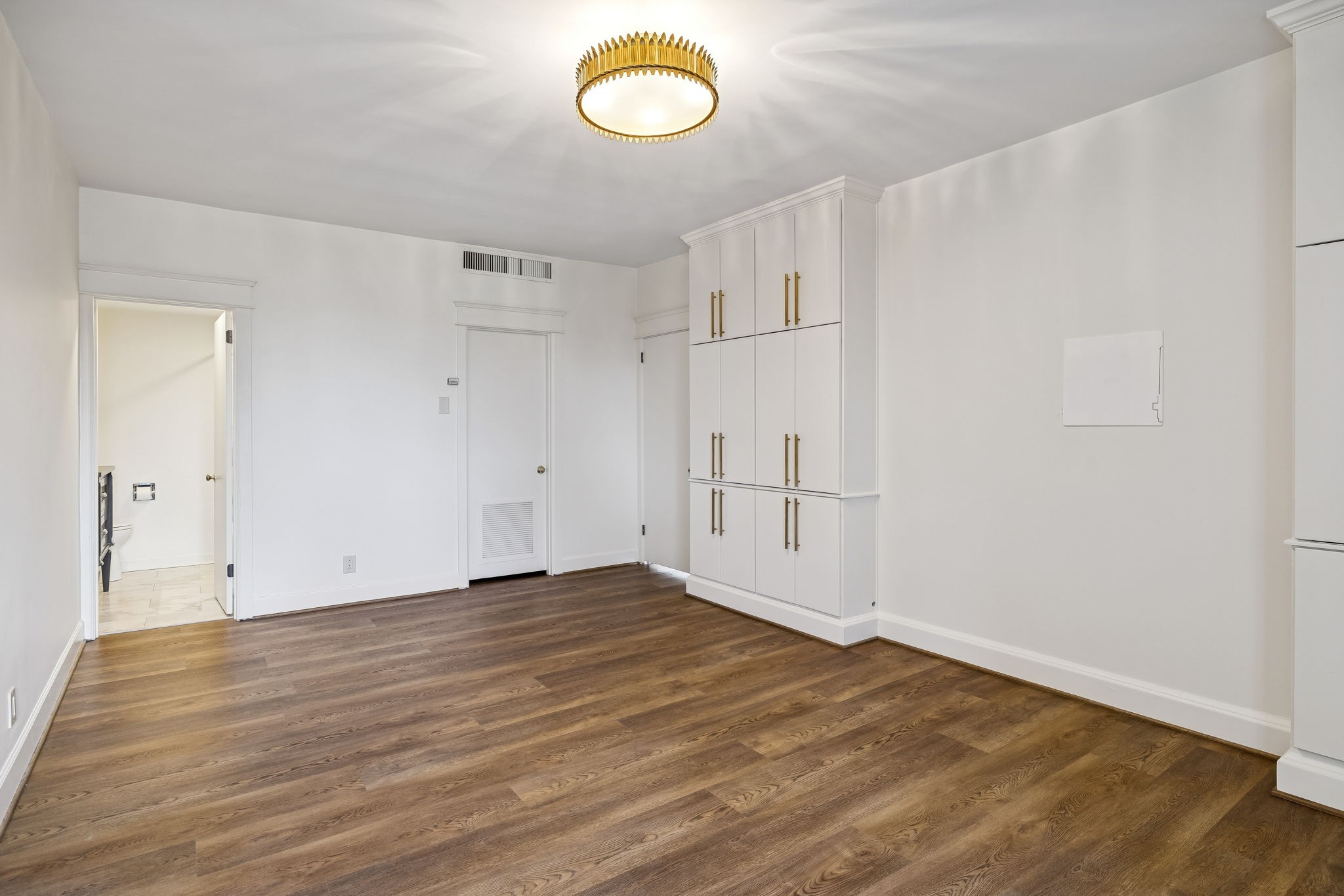 4215 Harding Pike Unit: 306