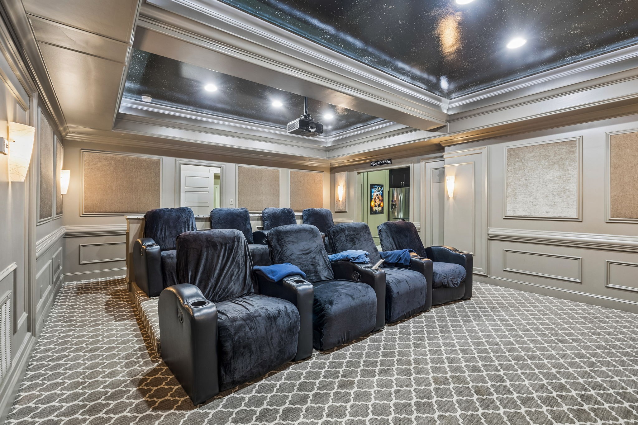 4001 Wallace Ln