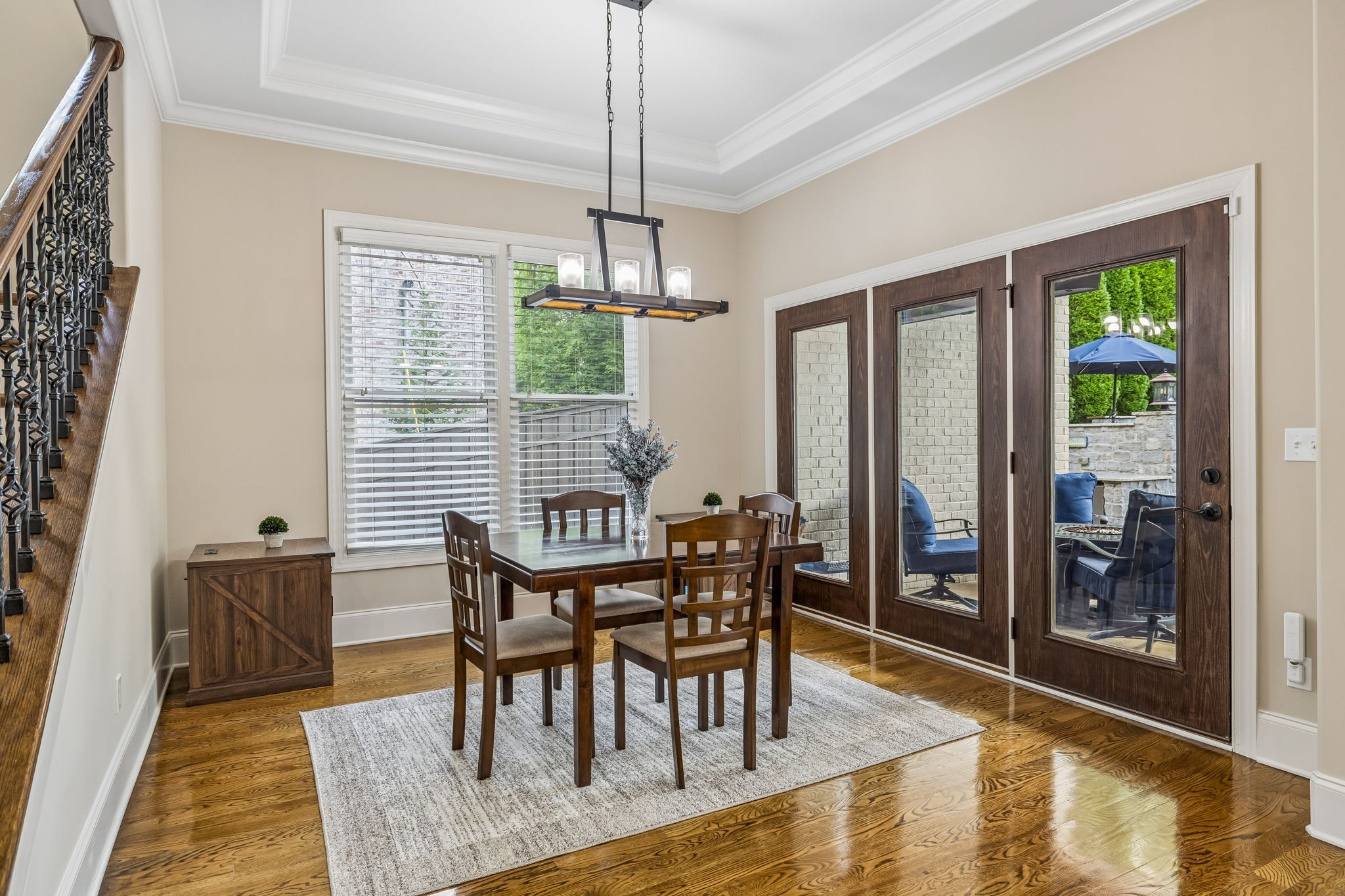 4001 Wallace Ln