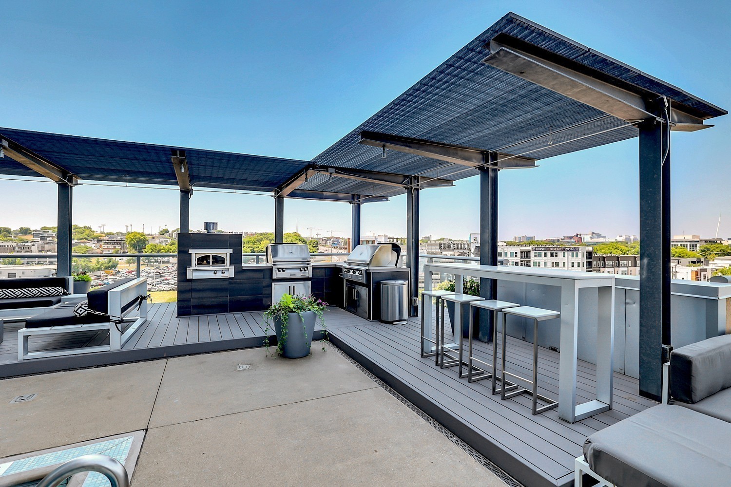 700 12th Ave, S Unit: 1101