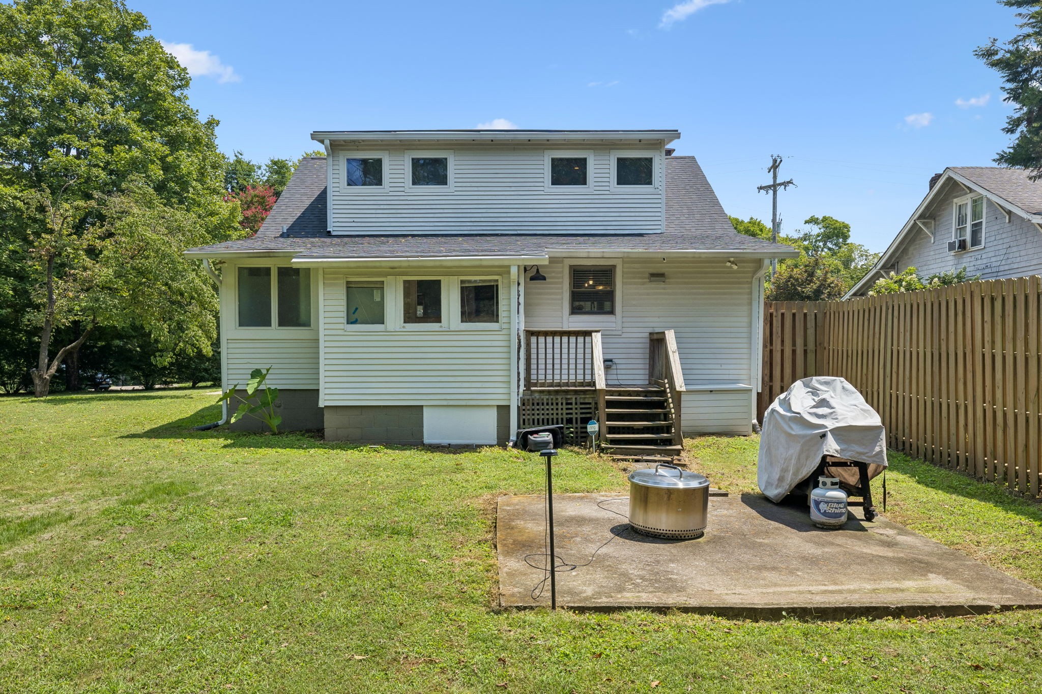 521 N Wilson Blvd