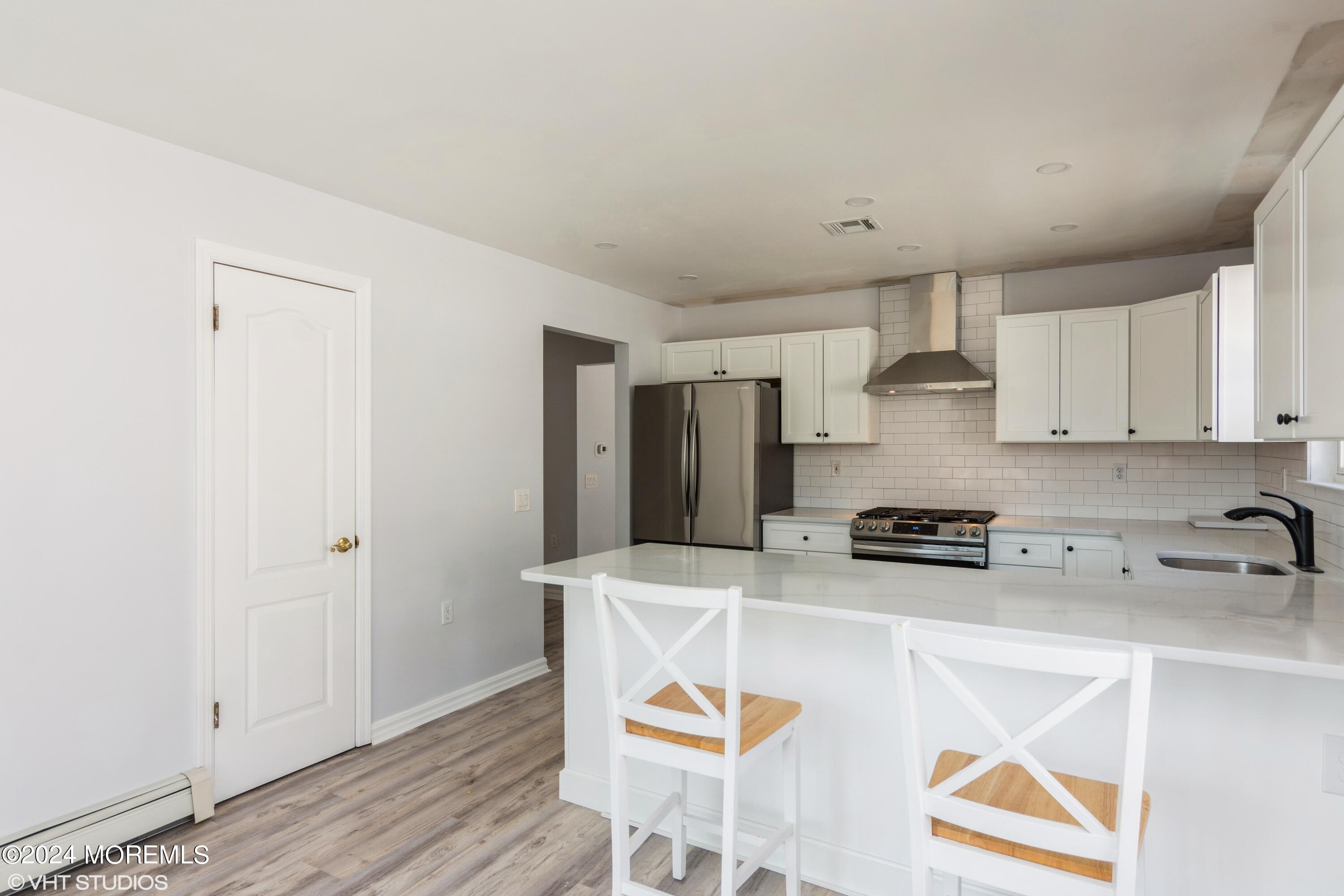 8 Winterton Drive