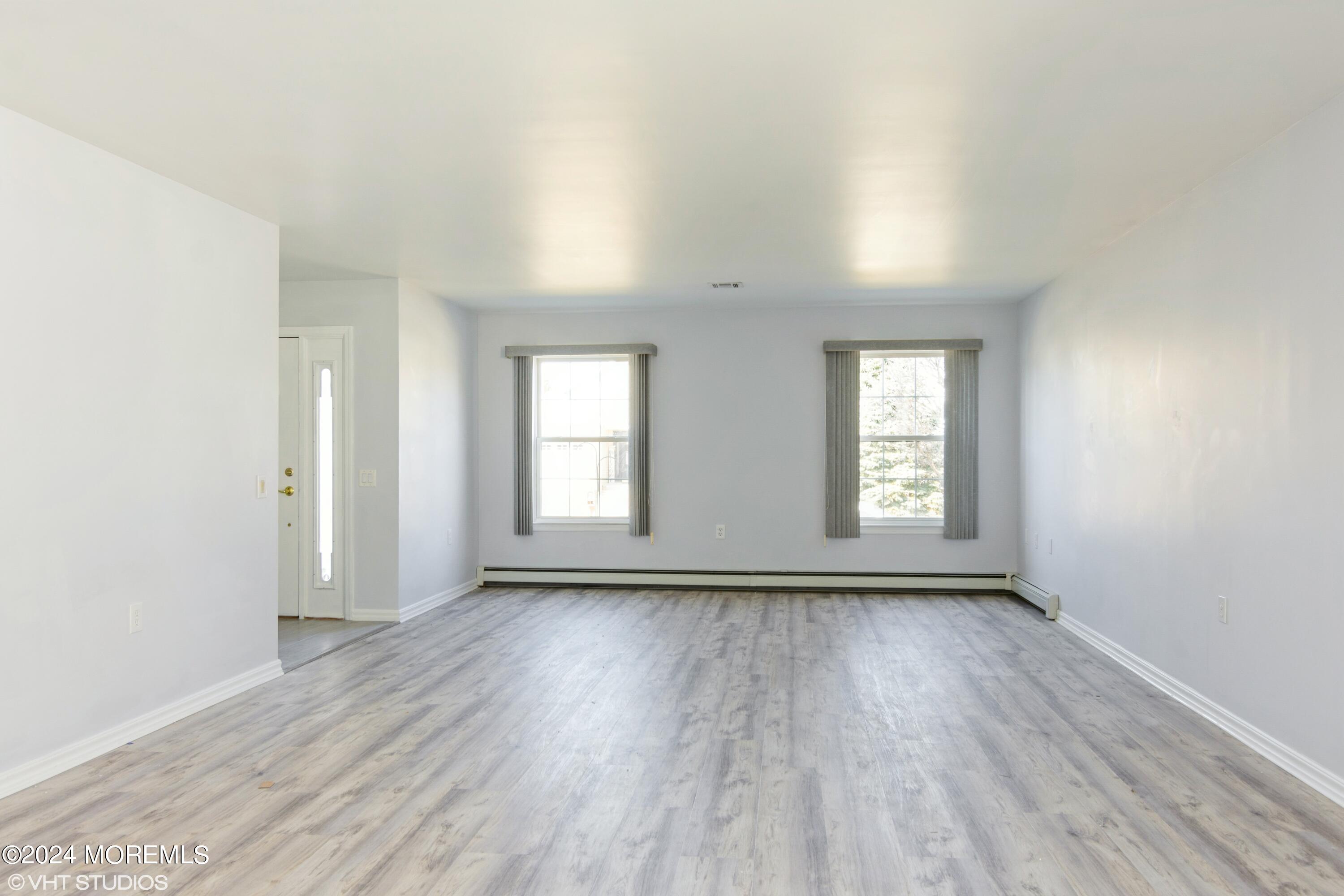 8 Winterton Drive