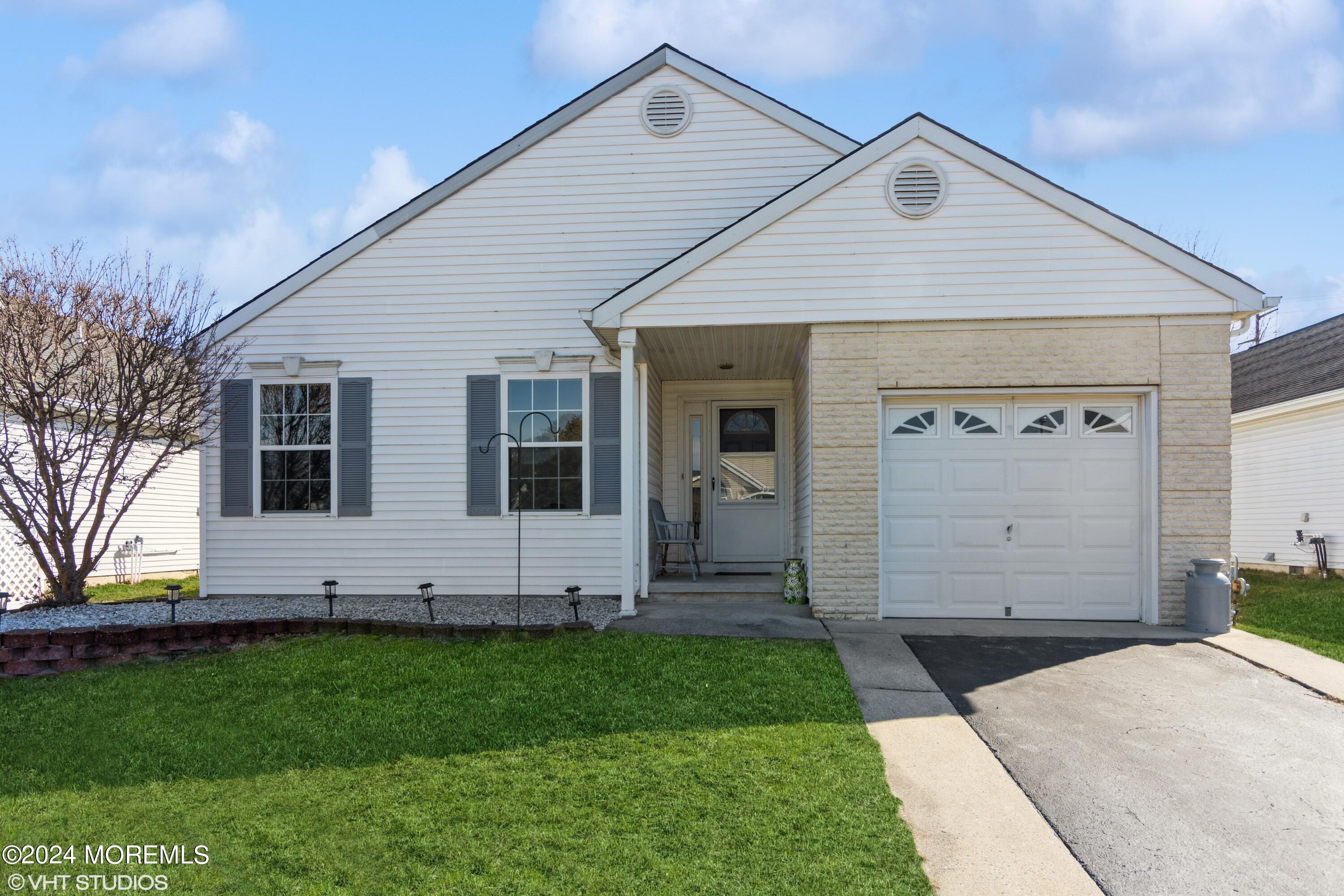 8 Winterton Drive
