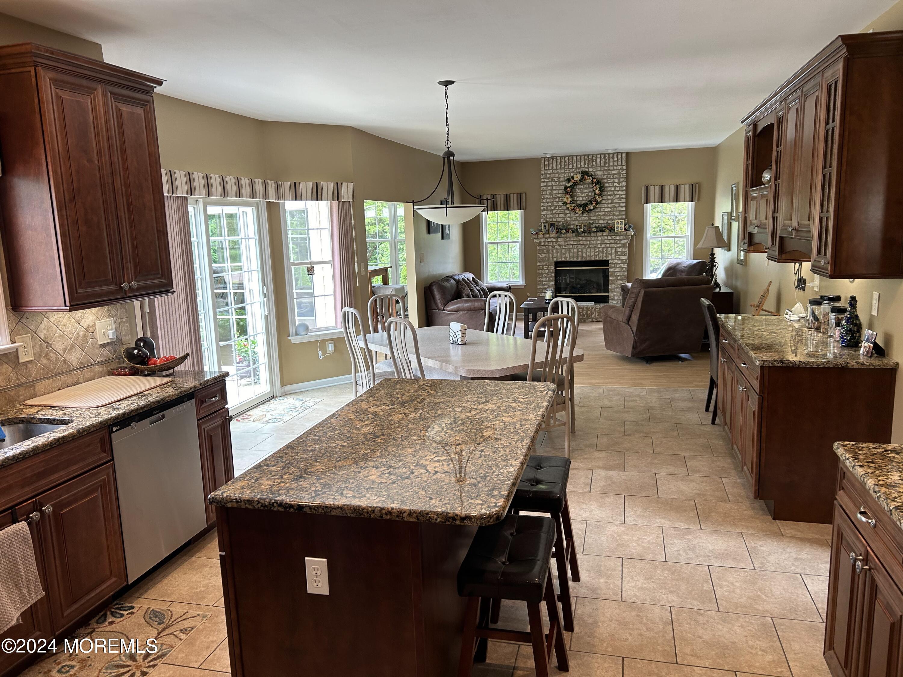 2312 Owen Court