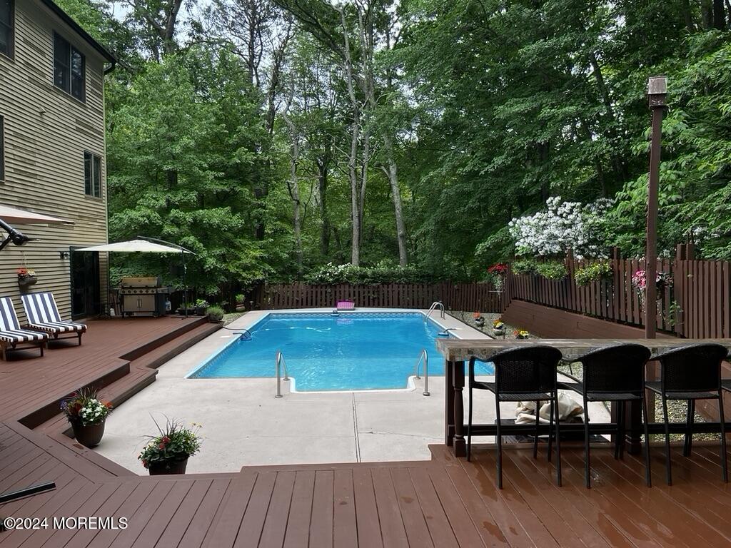 1115 Gully Road
