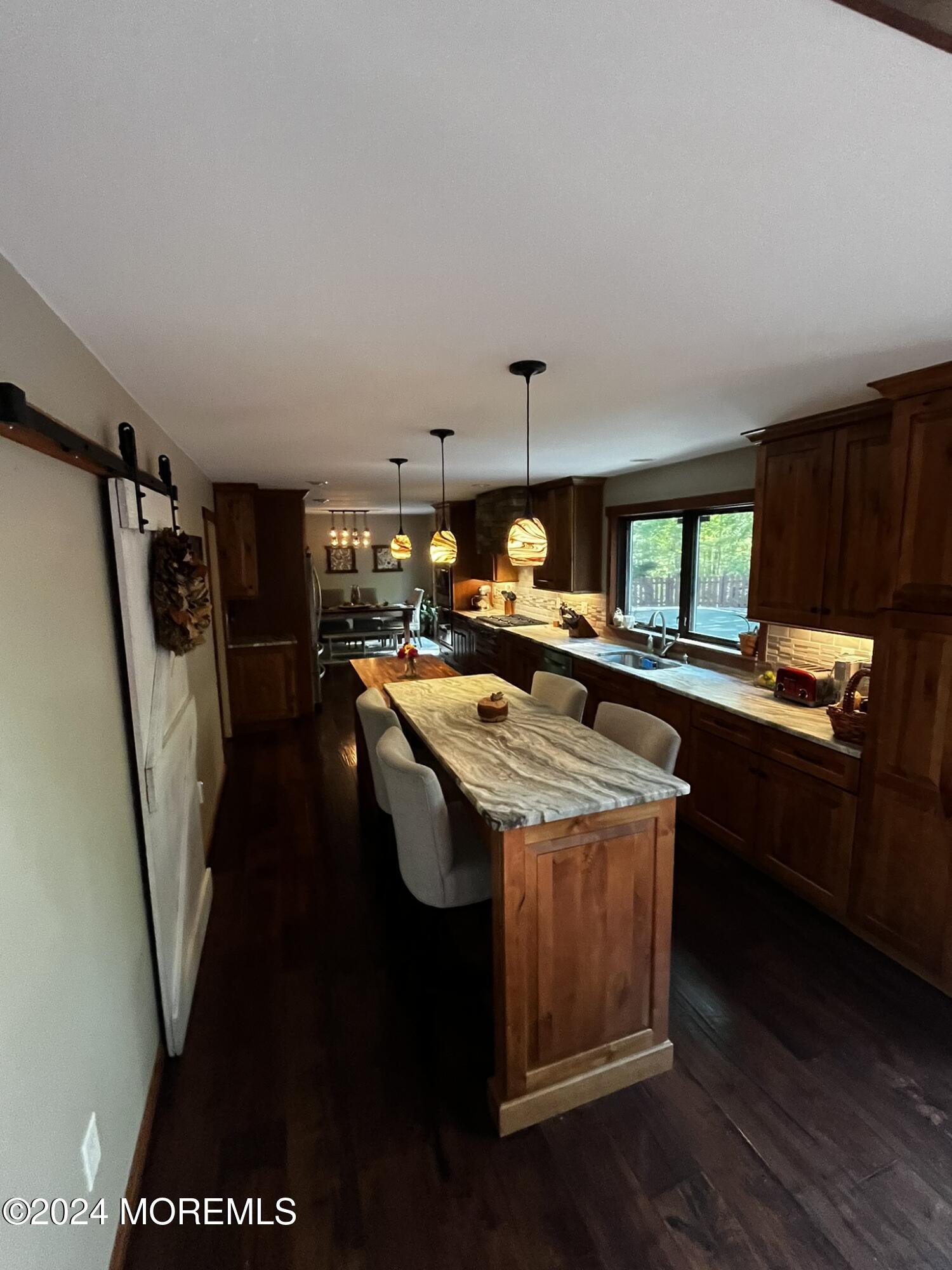 1115 Gully Road