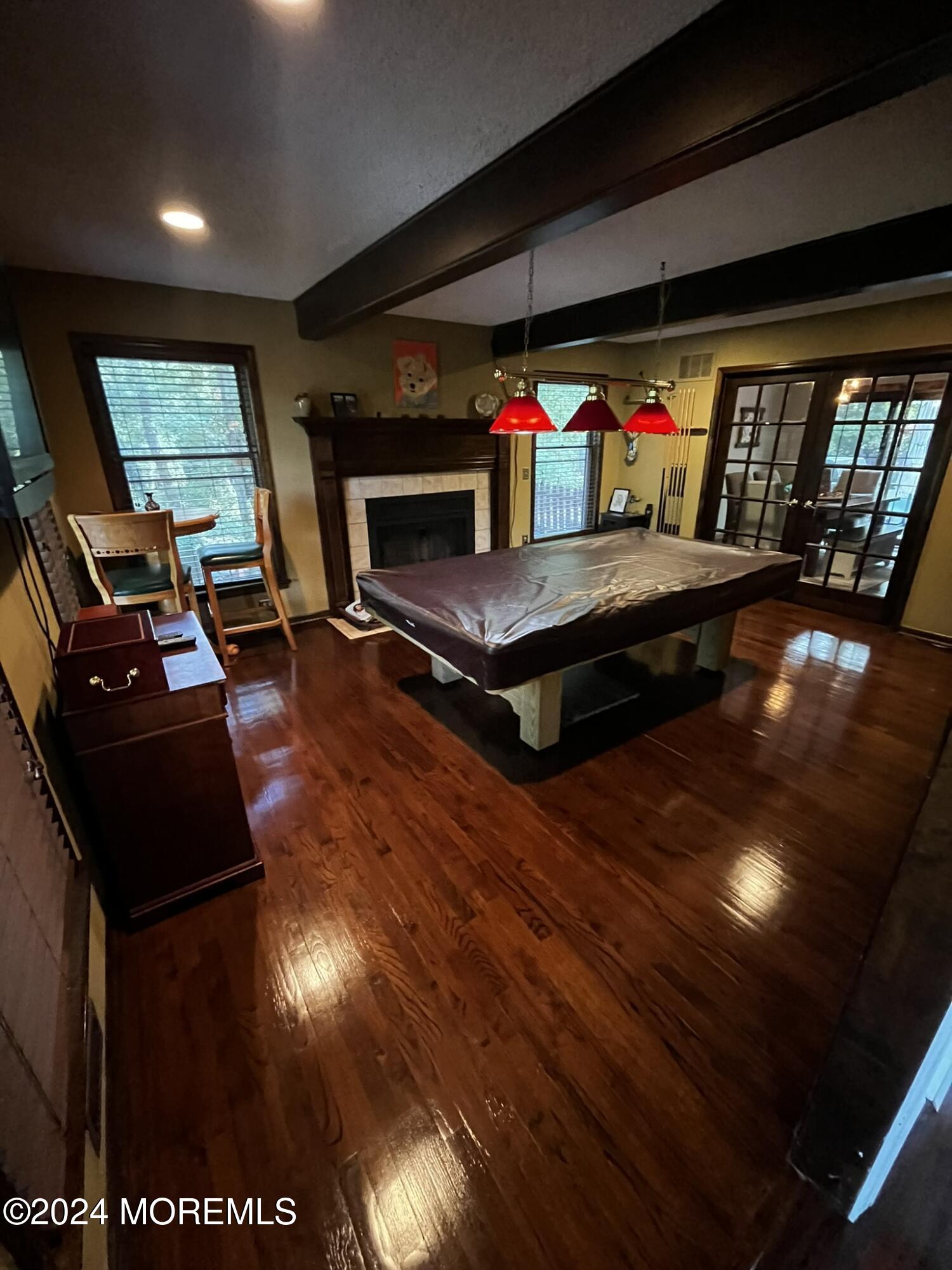 1115 Gully Road