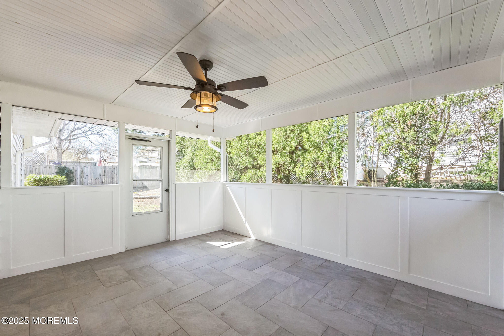 2093 Crestwood Drive