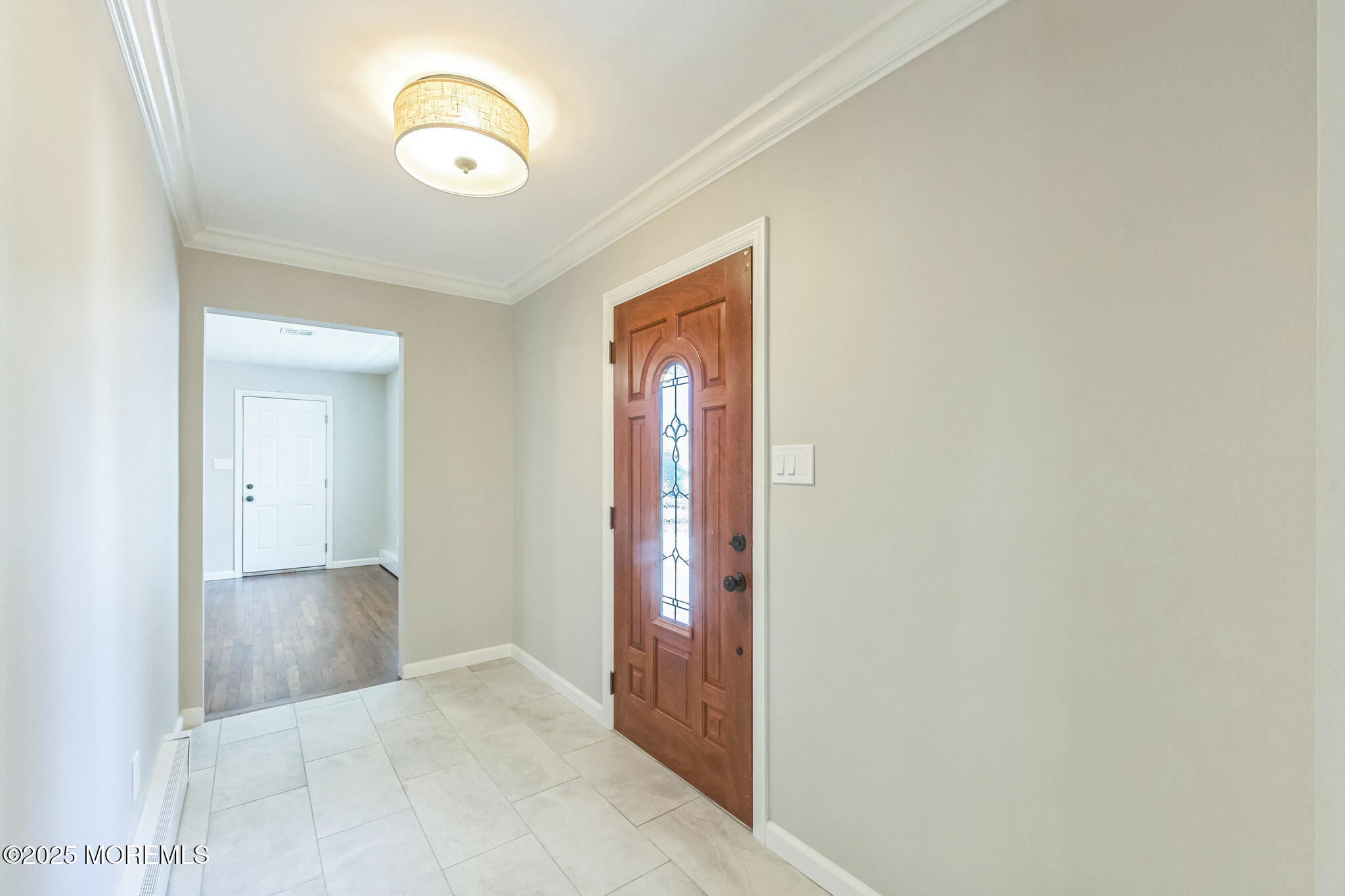 2093 Crestwood Drive