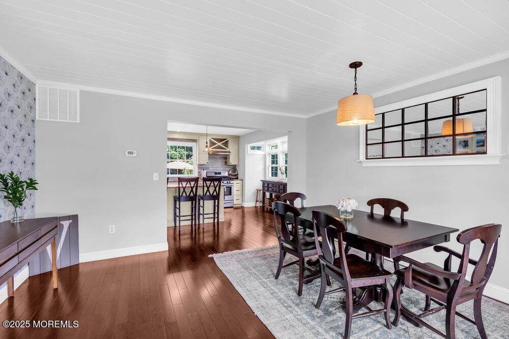 8 Bryce Canyon Road