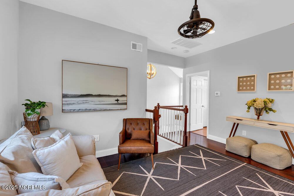 8 Bryce Canyon Road