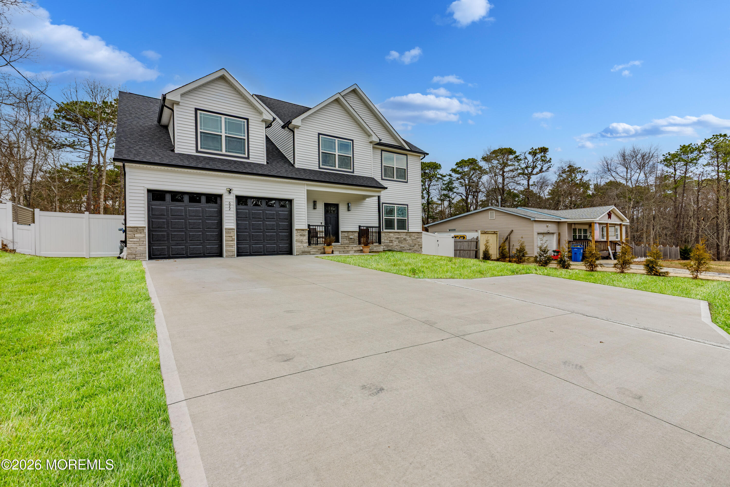 622 Lighthouse Drive