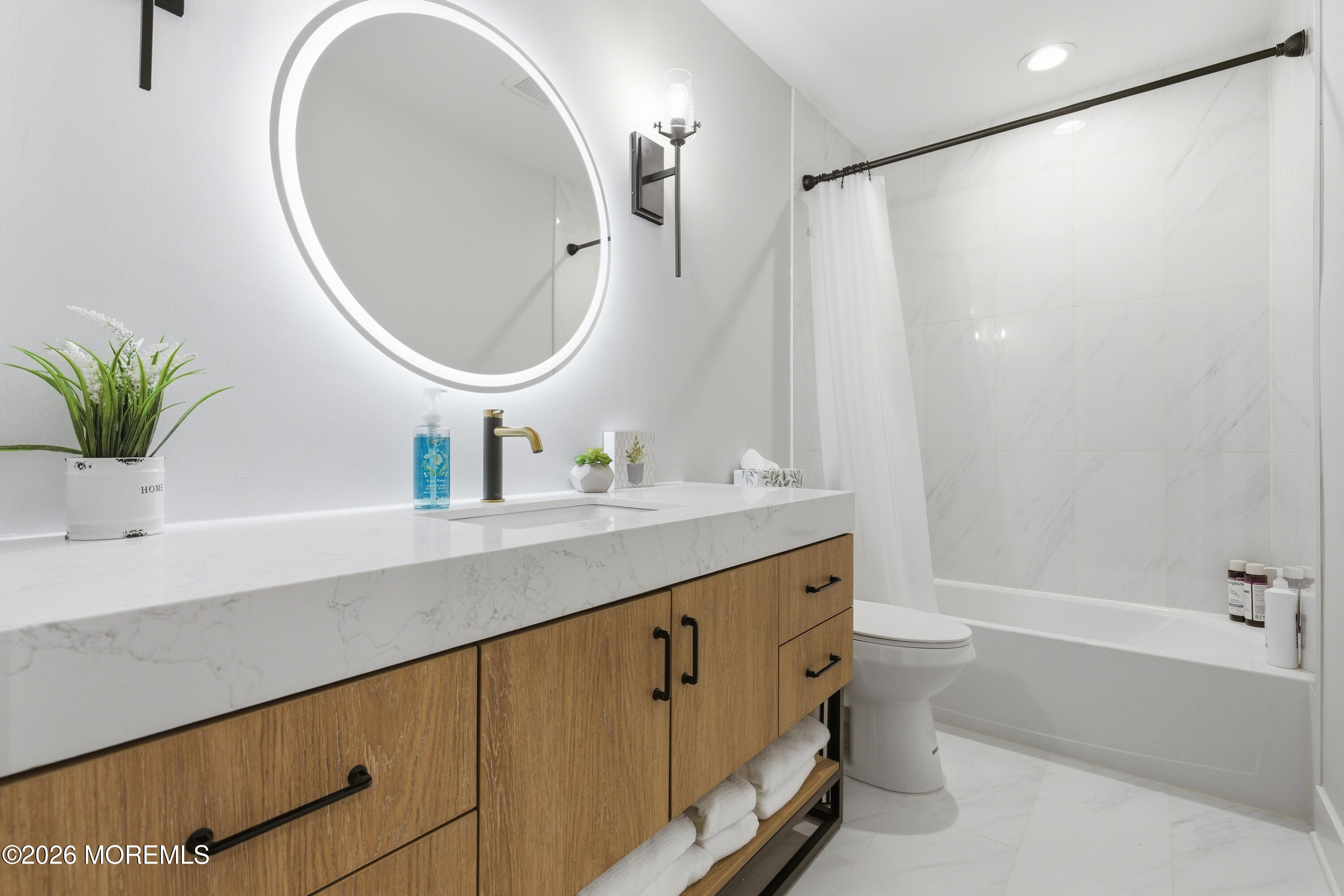 622 Lighthouse Drive